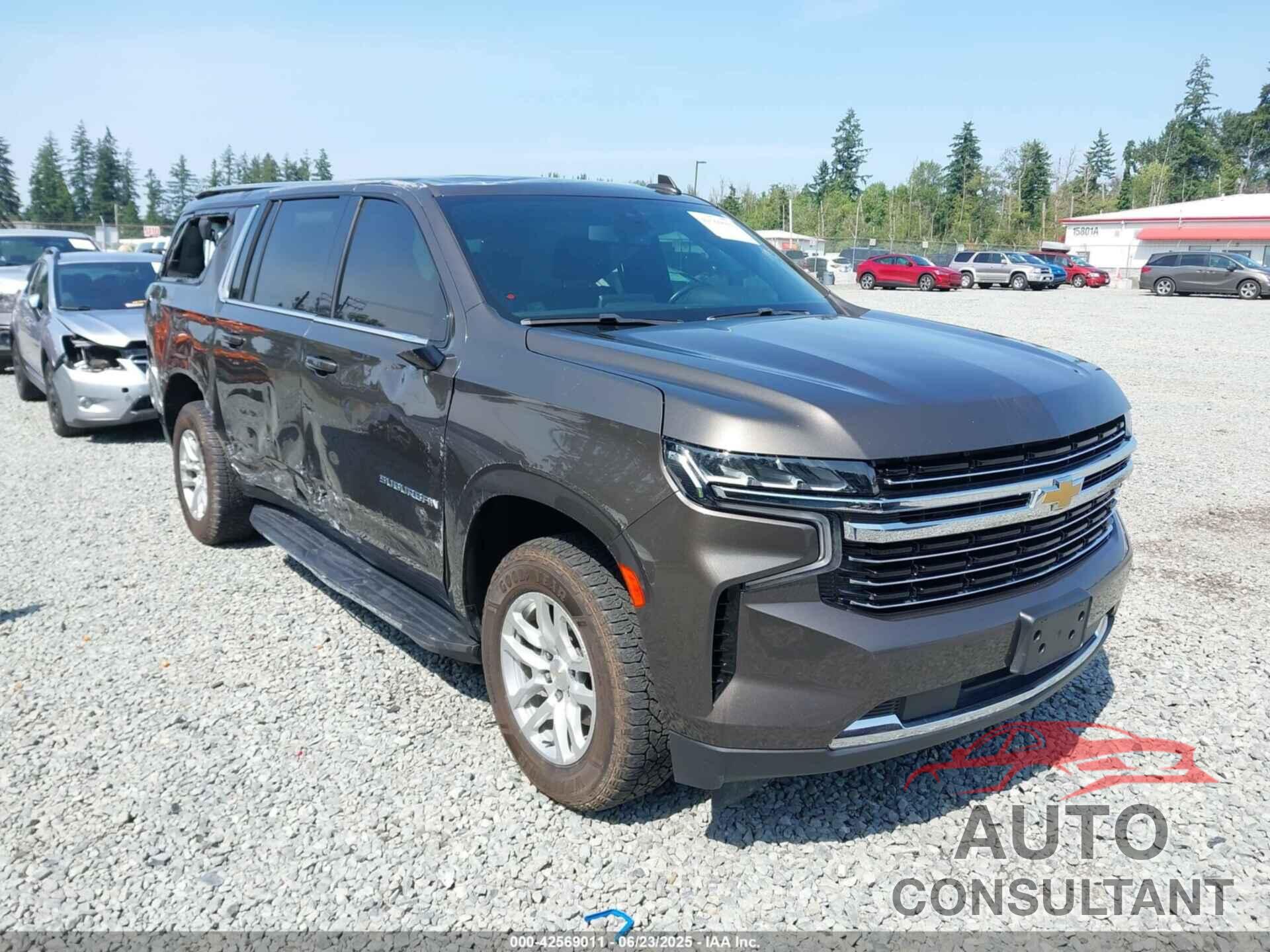 CHEVROLET SUBURBAN 2021 - 1GNSKCKD0MR254109