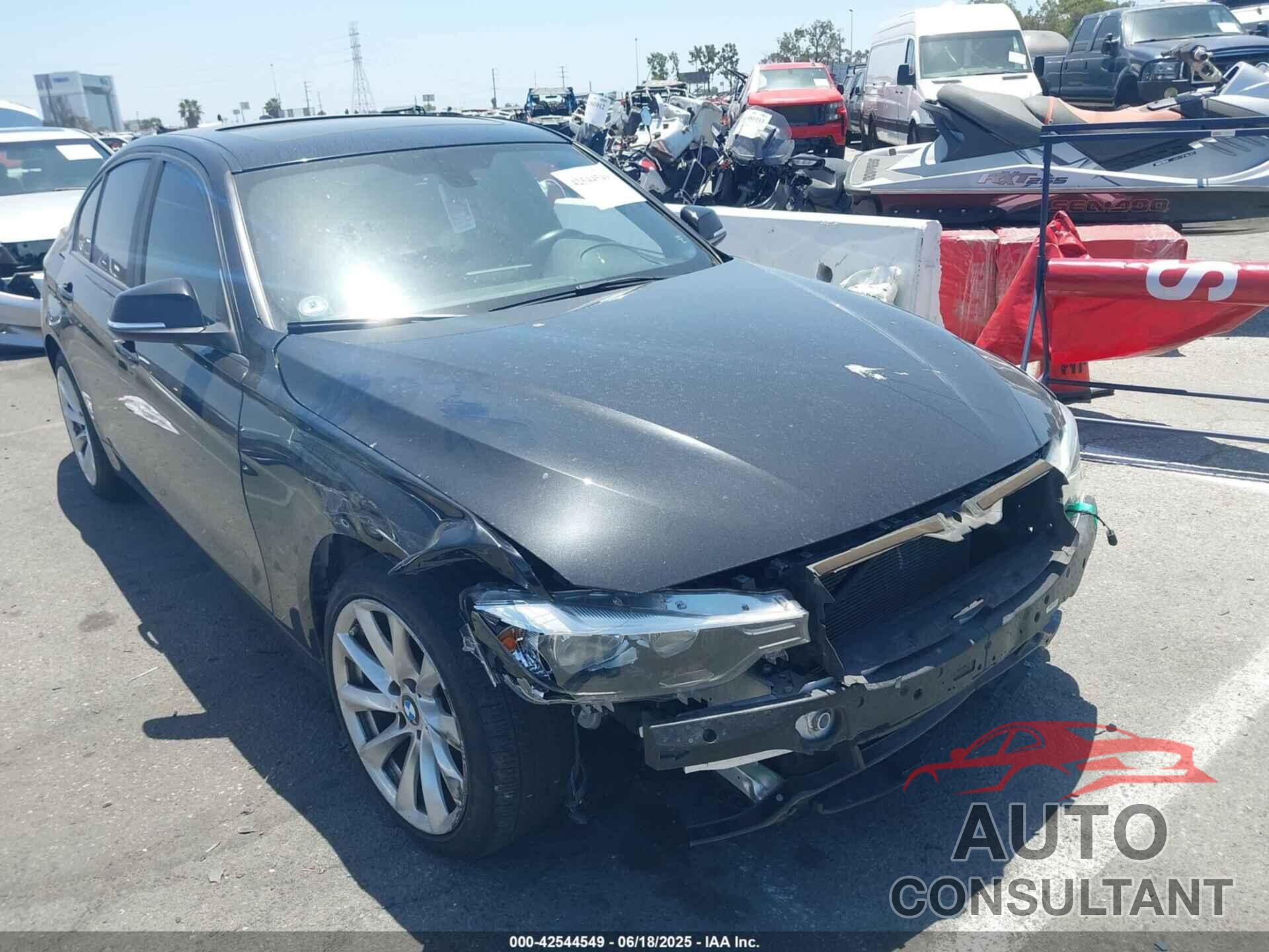 BMW 320I 2016 - WBA8E5G55GNT94401