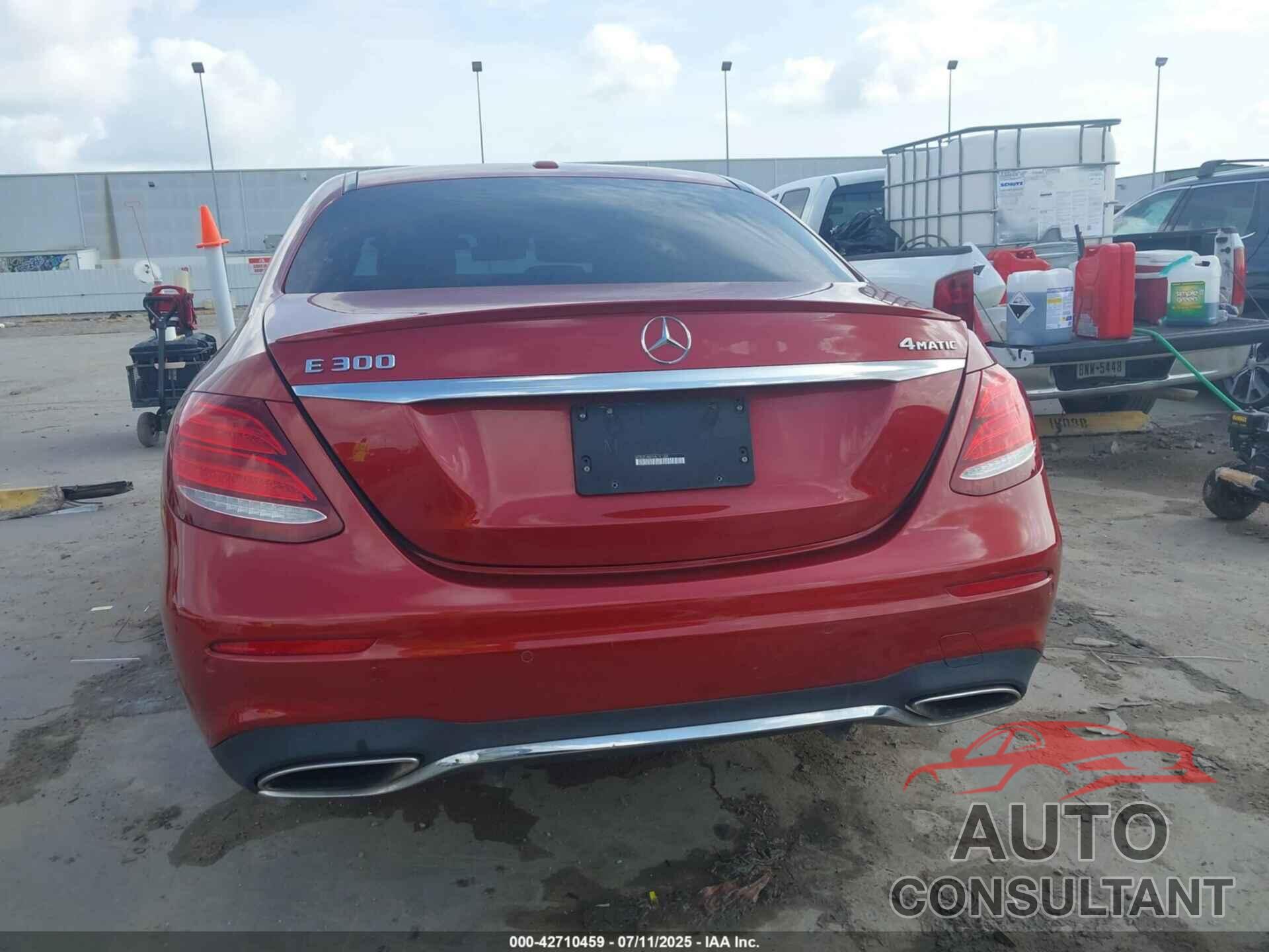 MERCEDES-BENZ E 300 2017 - WDDZF4KB7HA191309