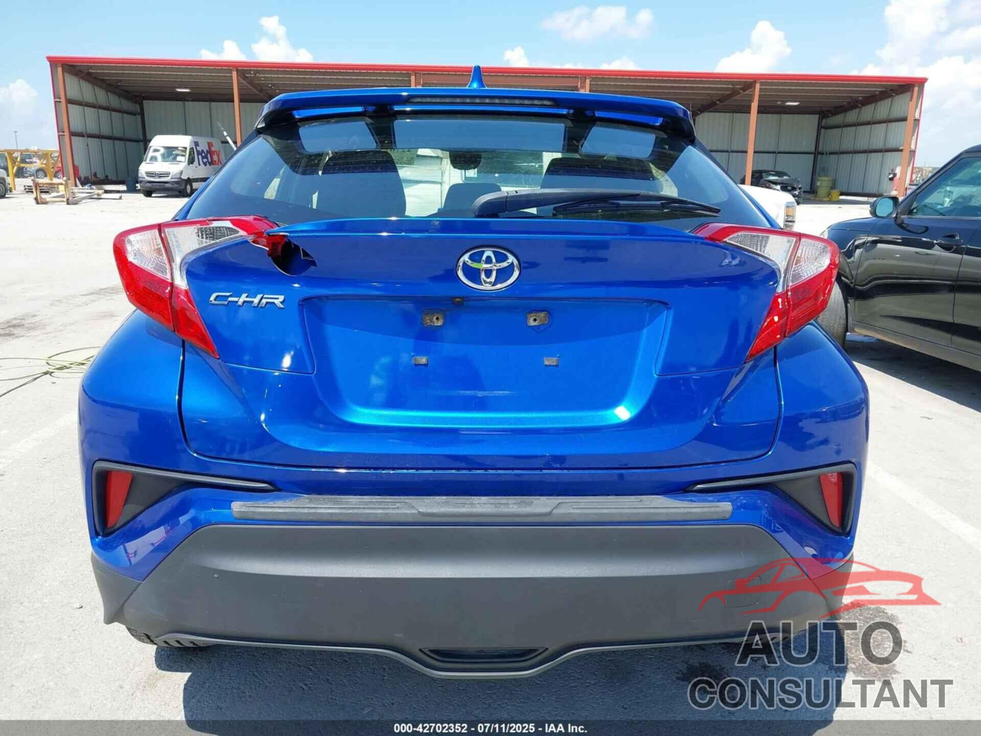TOYOTA C-HR 2021 - JTNKHMBXXM1119933