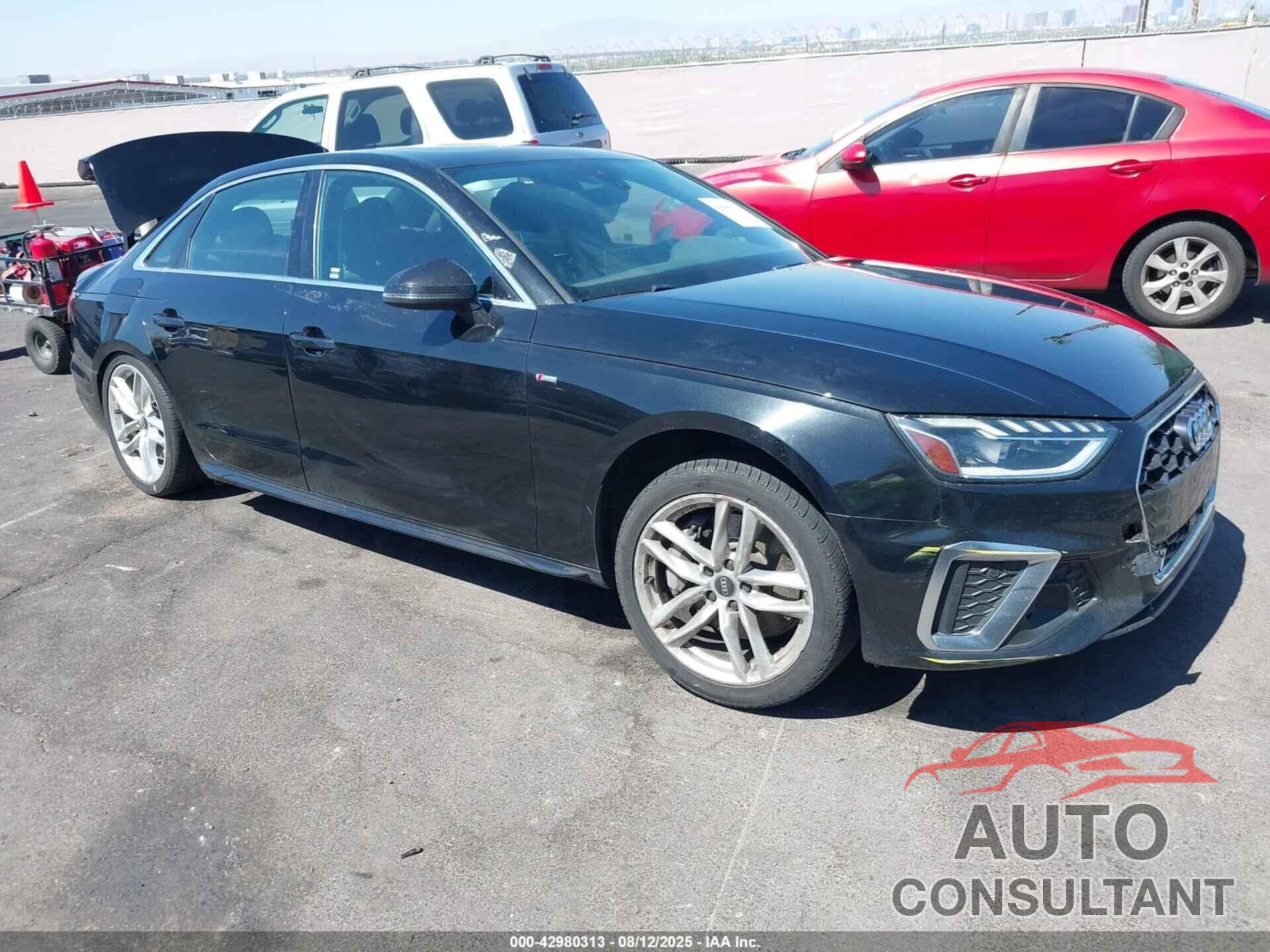 AUDI A4 2022 - WAUEAAF49NN011671