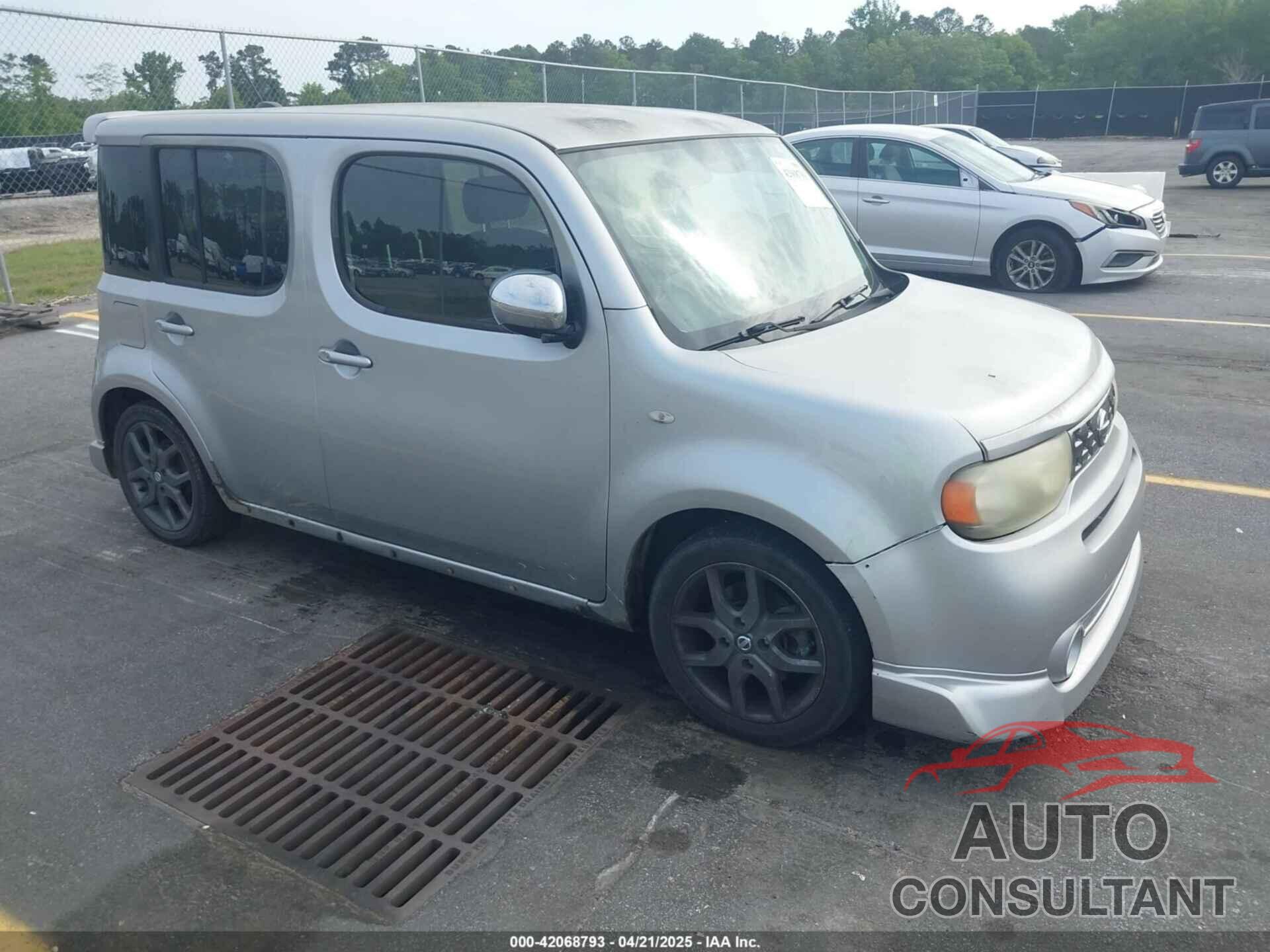 NISSAN CUBE 2009 - JN8AZ28R69T109846