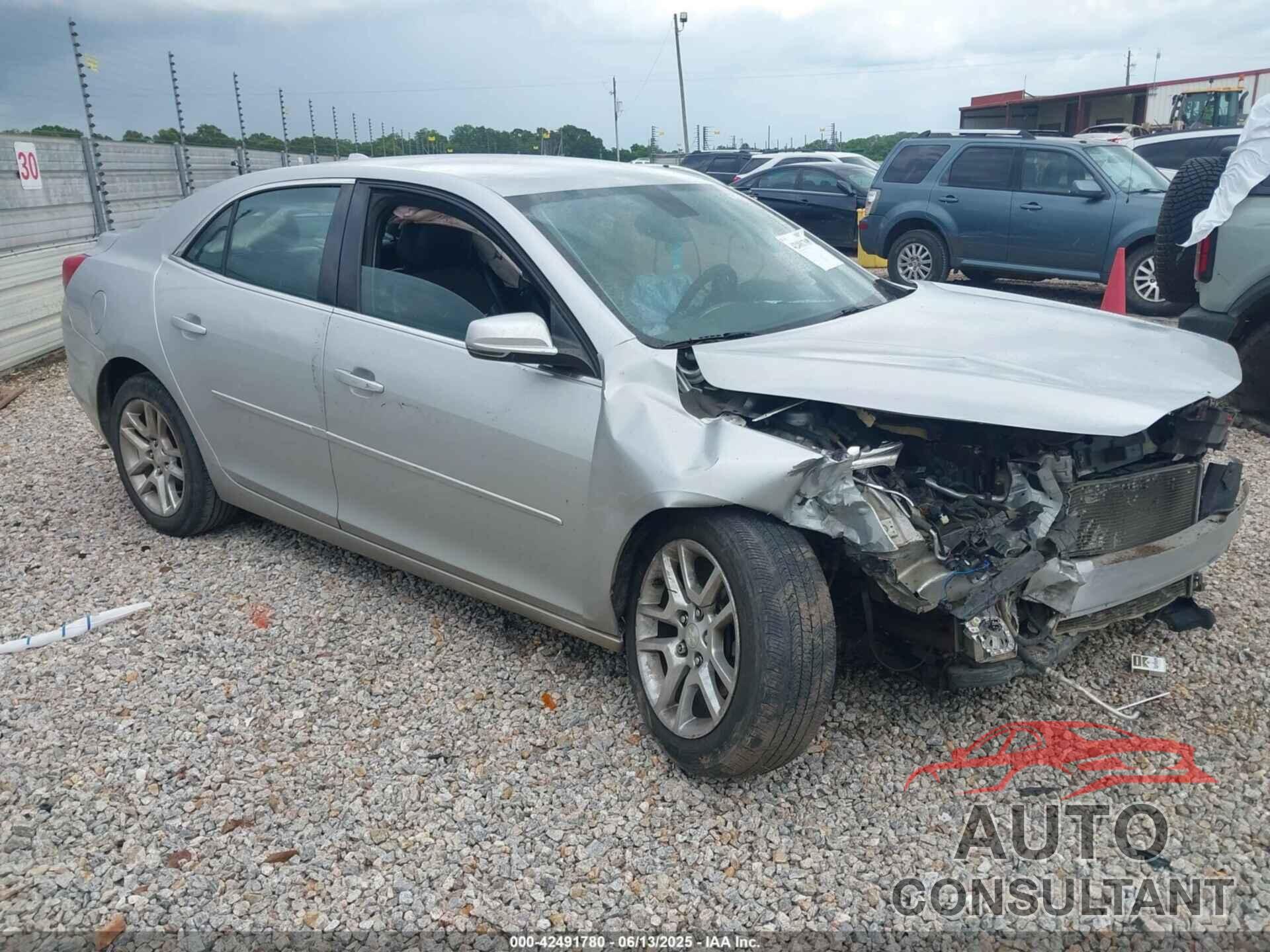 CHEVROLET MALIBU 2014 - 1G11C5SL1EF123142