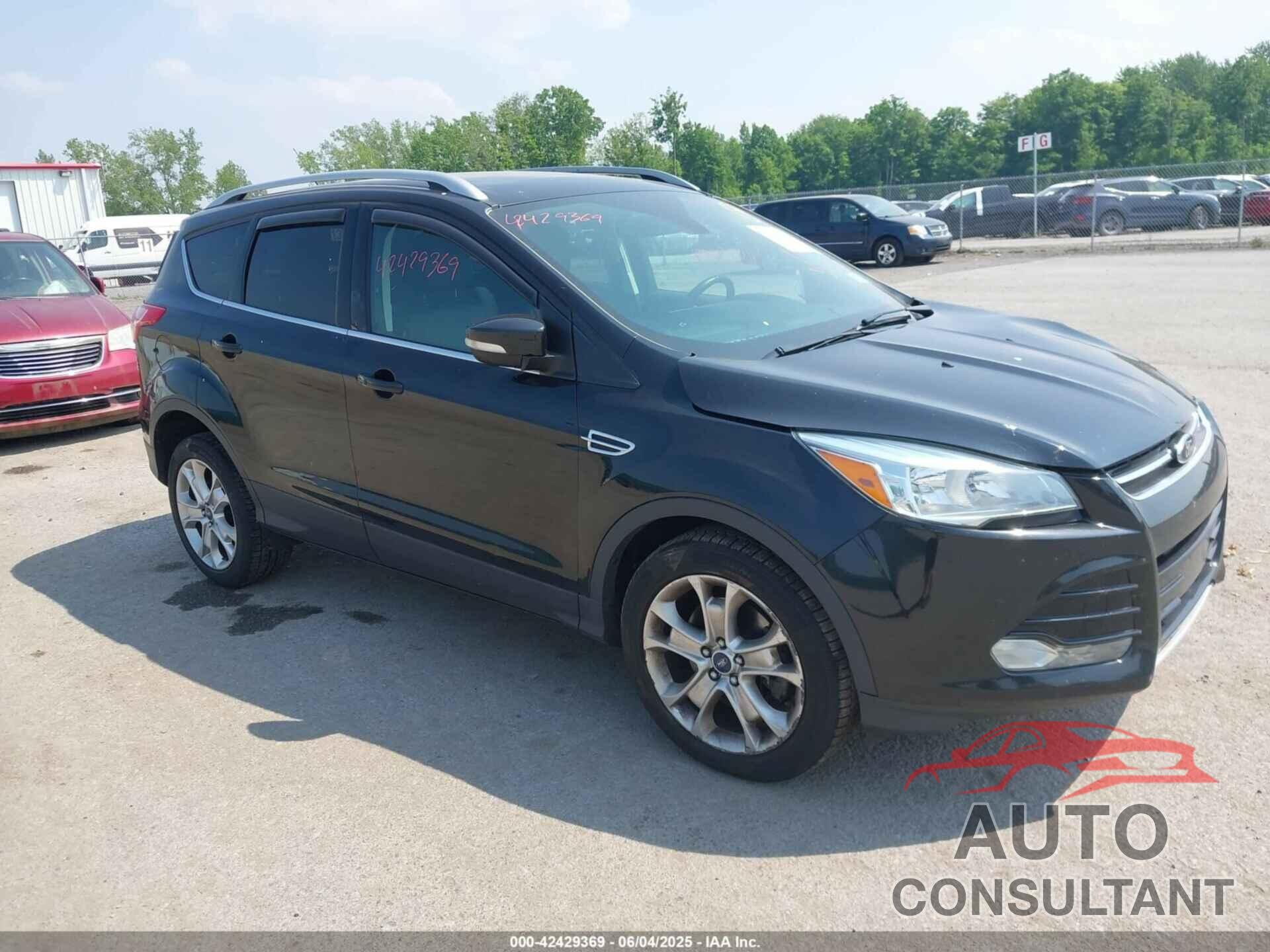 FORD ESCAPE 2015 - 1FMCU9J96FUB58519