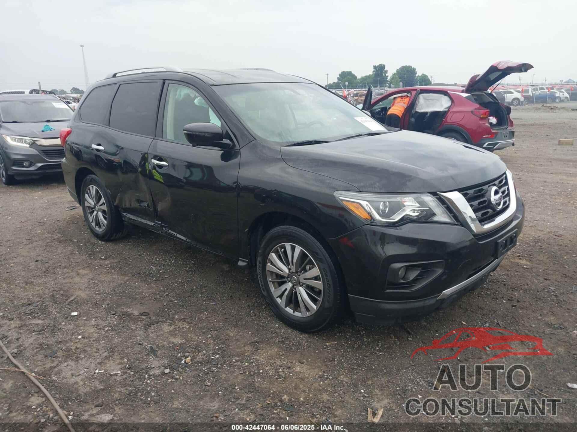 NISSAN PATHFINDER 2019 - 5N1DR2MN7KC642432