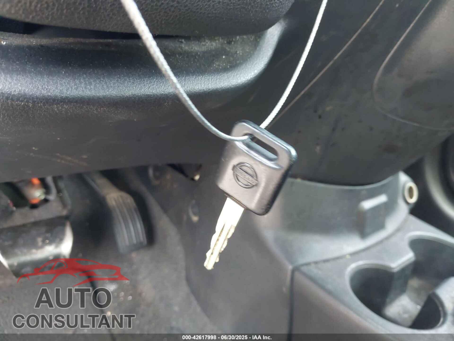 NISSAN VERSA 2017 - 3N1CN7AP1HL855357