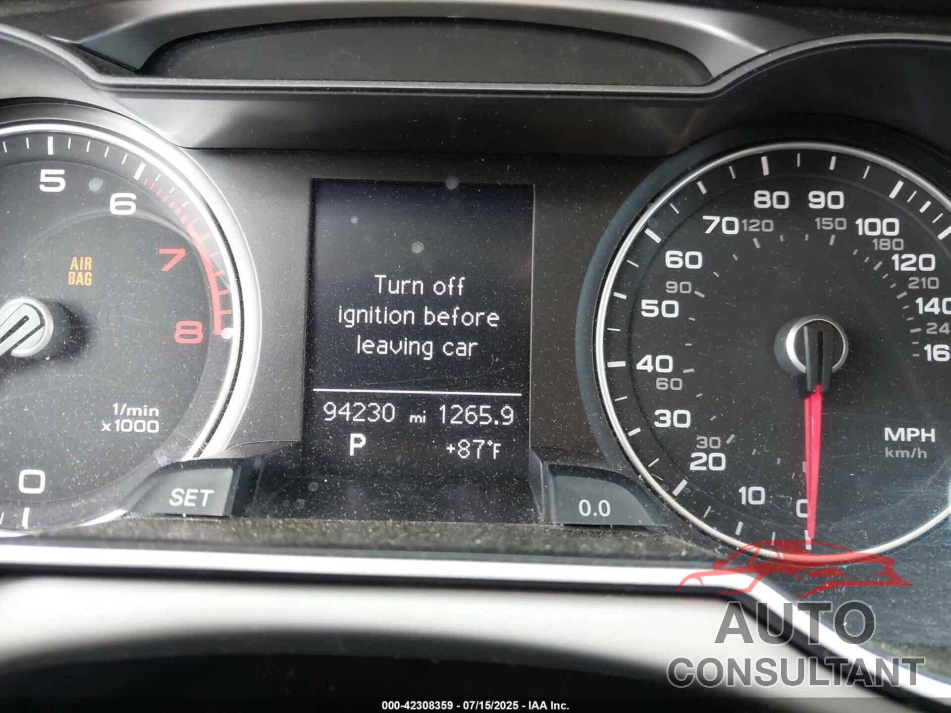 AUDI A4 2015 - WAUBFAFL7FN027736