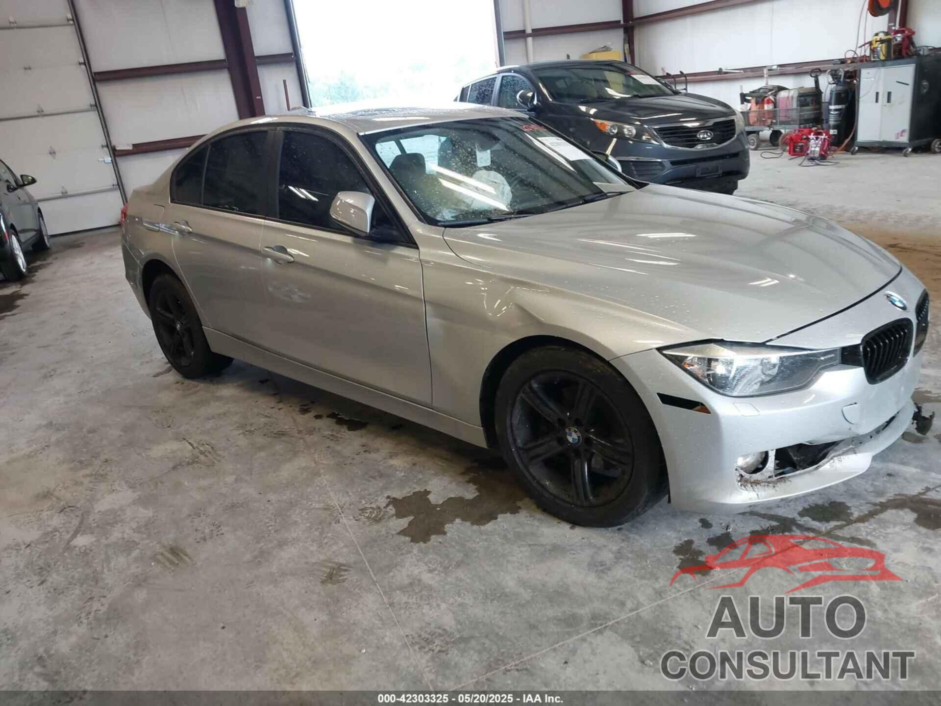 BMW 328I 2013 - WBA3B3G58DNR79816