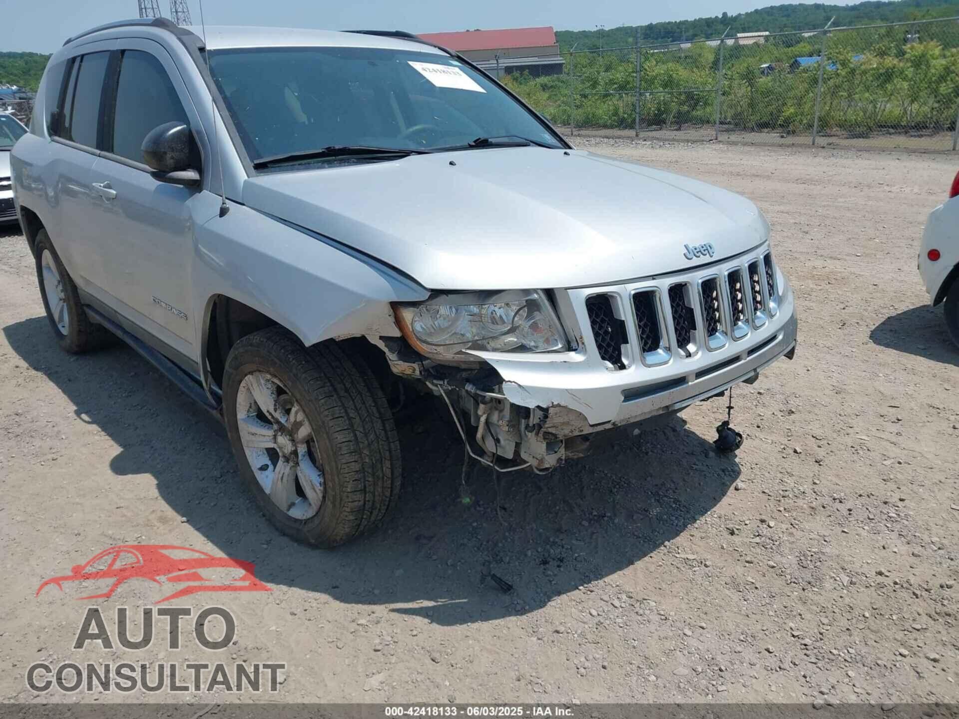 JEEP COMPASS 2011 - 1J4NT1FA2BD171048