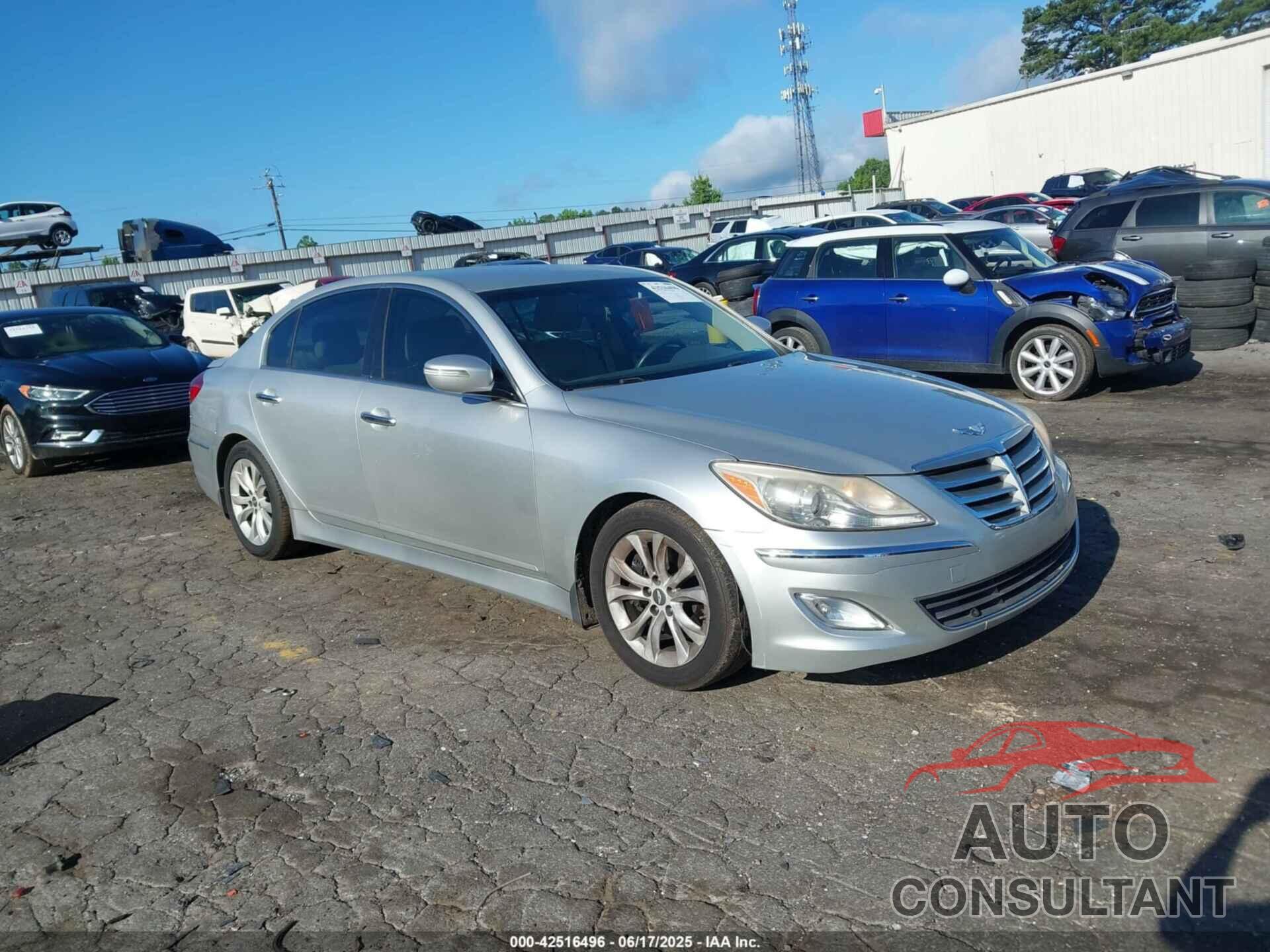 HYUNDAI GENESIS 2012 - KMHGC4DD4CU178979