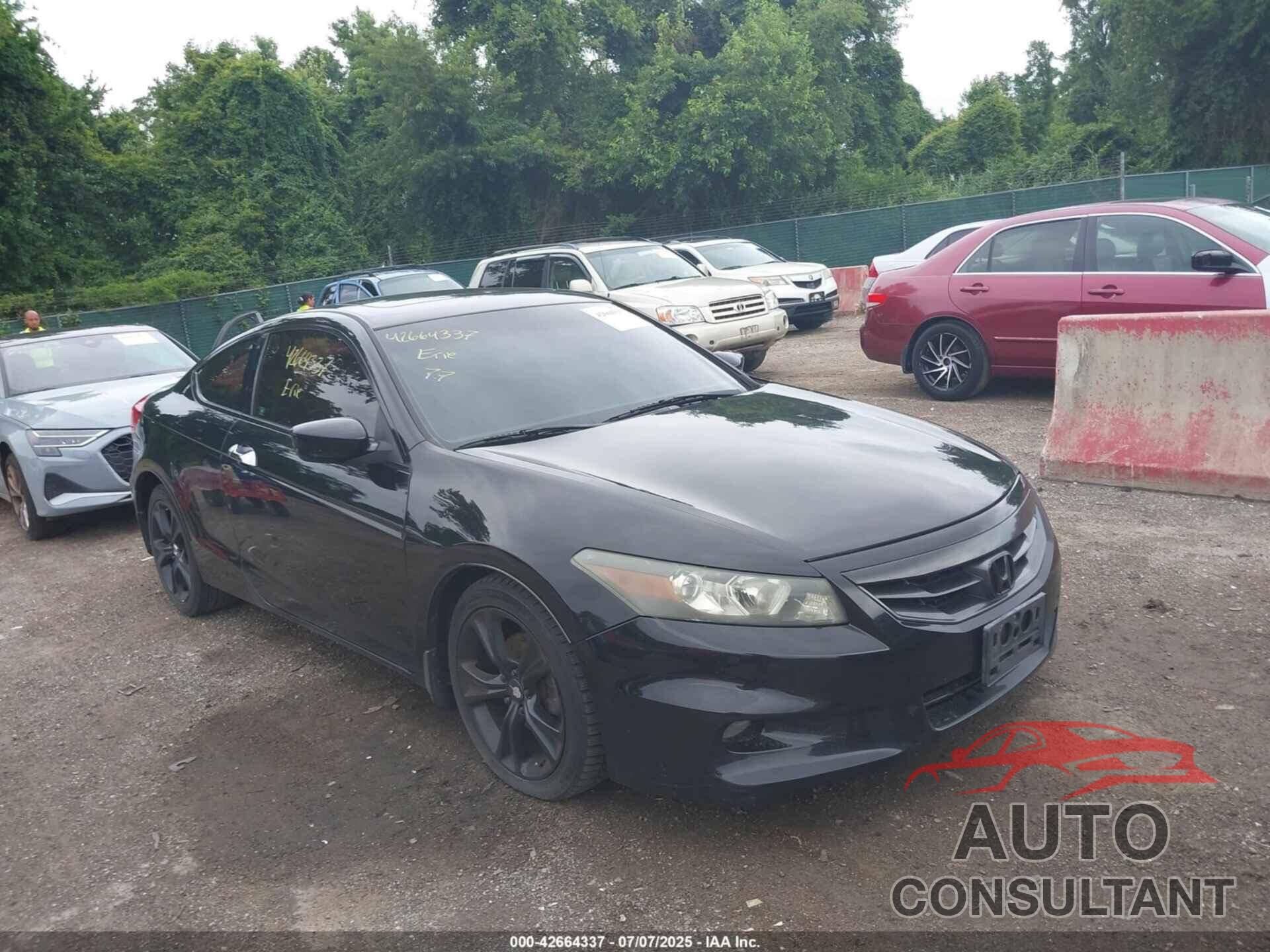 HONDA ACCORD 2011 - 1HGCS2B88BA007038