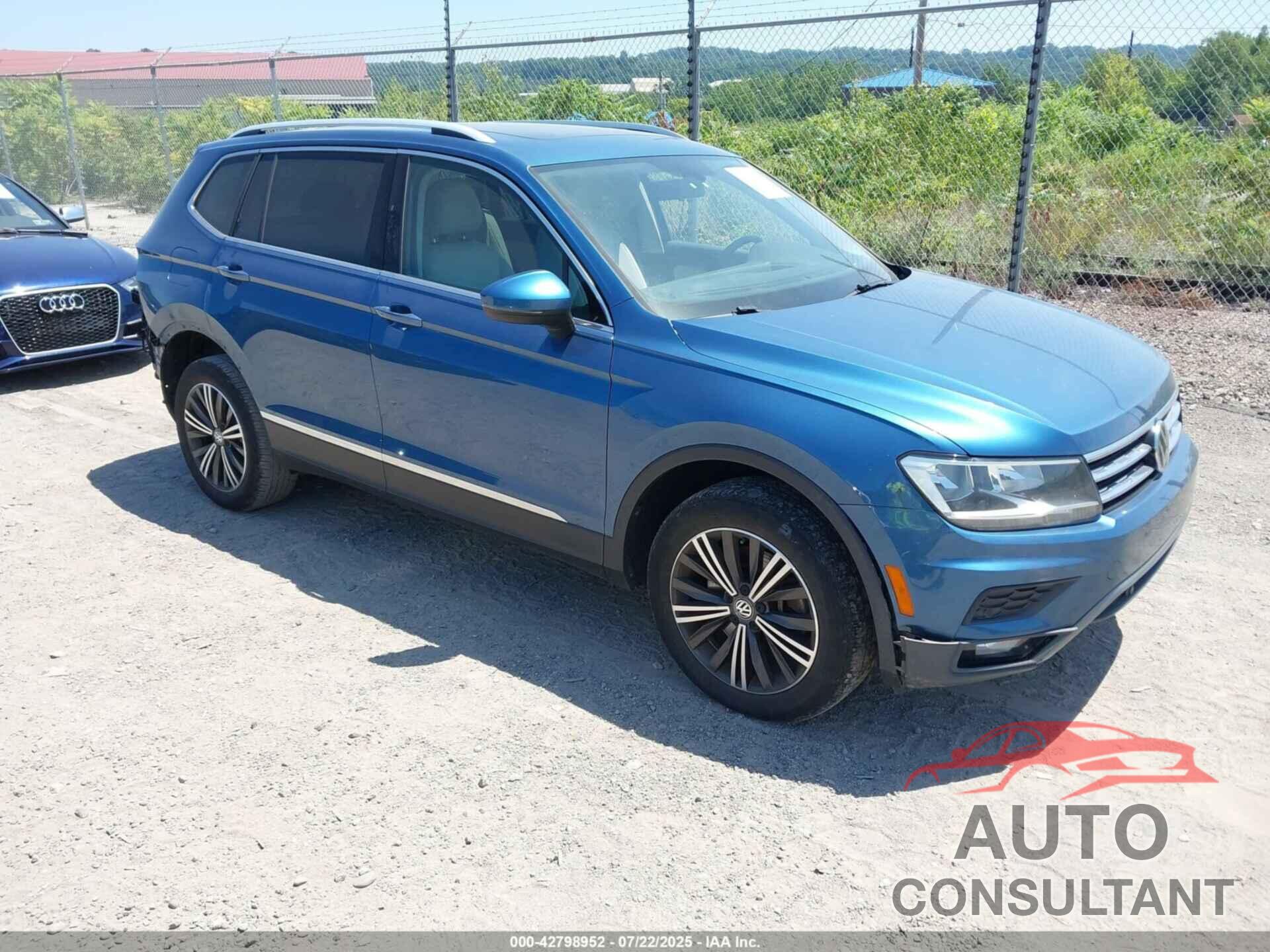VOLKSWAGEN TIGUAN 2019 - 3VV2B7AX0KM017549