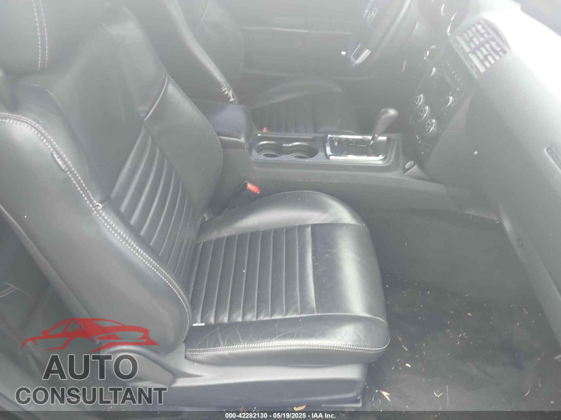 DODGE CHALLENGER 2013 - 2C3CDYAG0DH570095