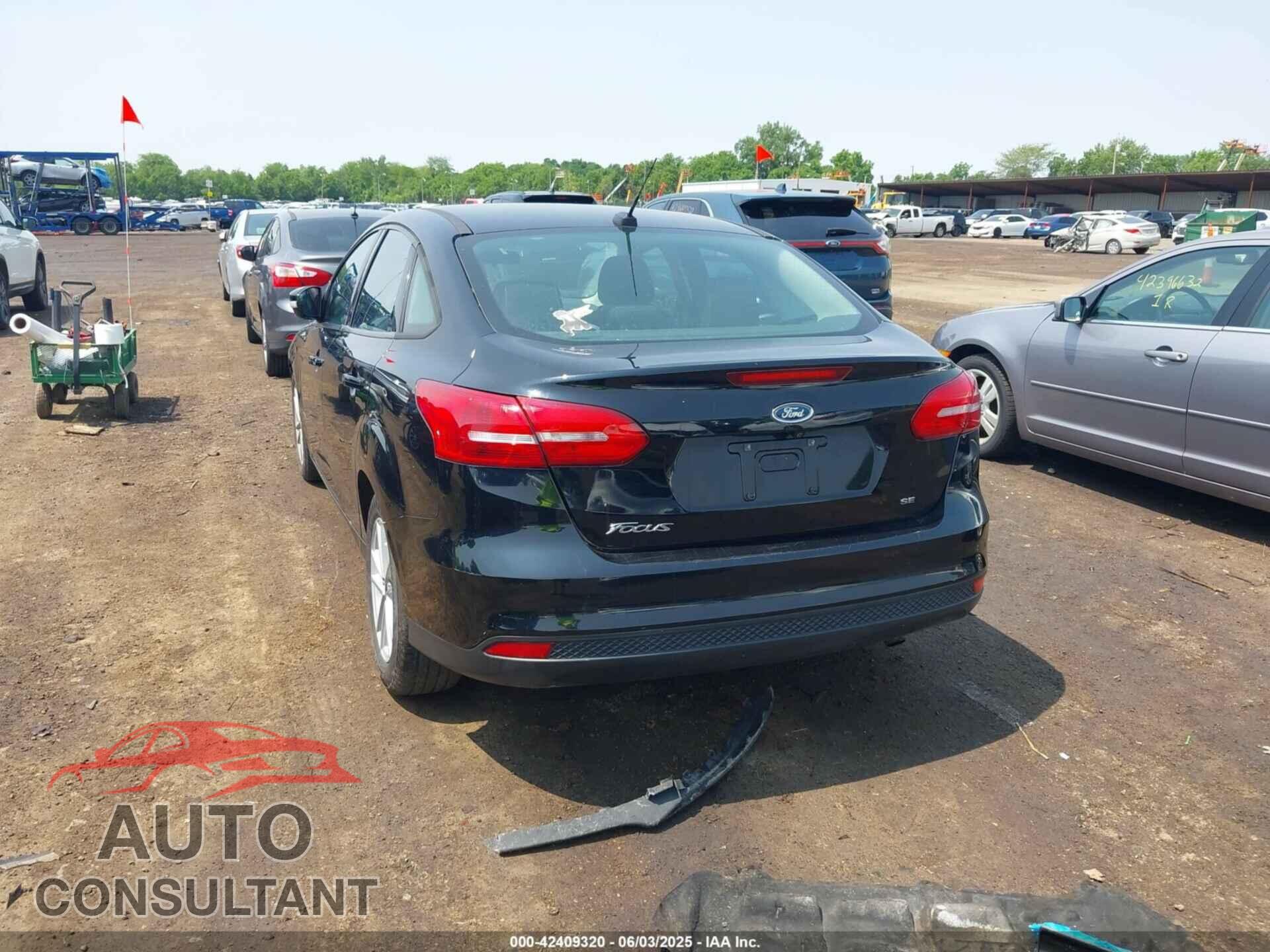 FORD FOCUS 2017 - 1FADP3F25HL292056