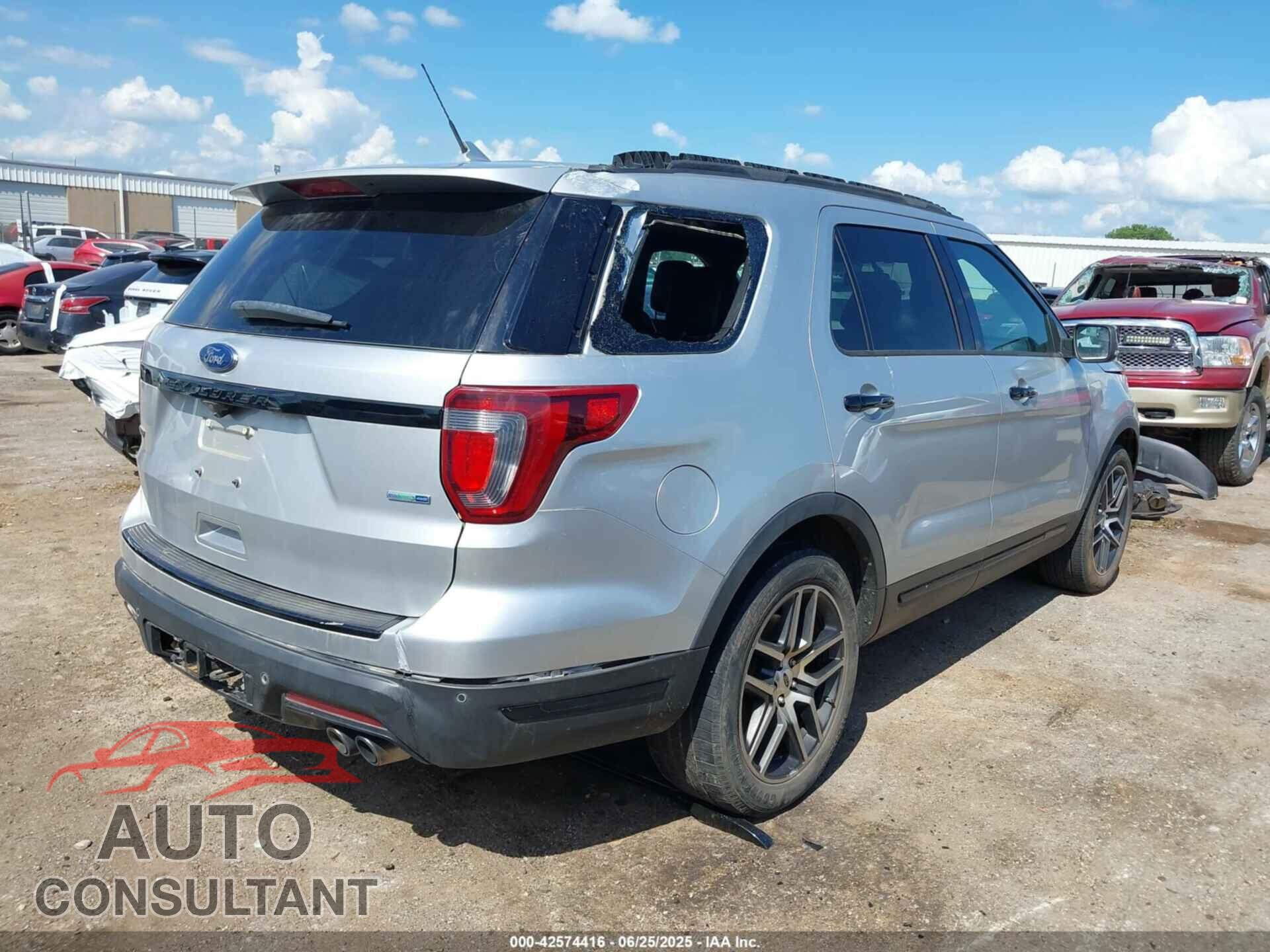 FORD EXPLORER 2018 - 1FM5K8GT8JGB13469