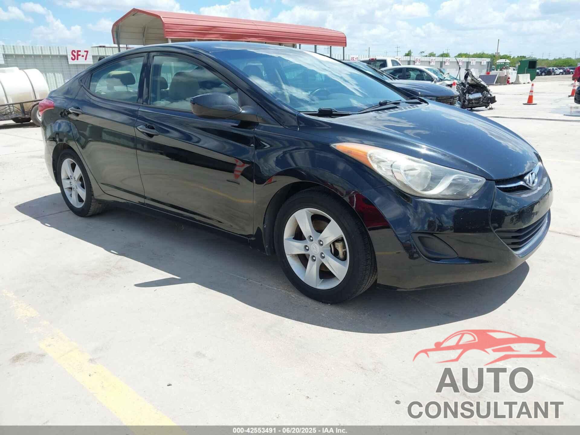 HYUNDAI ELANTRA 2013 - KMHDH4AE3DU666792