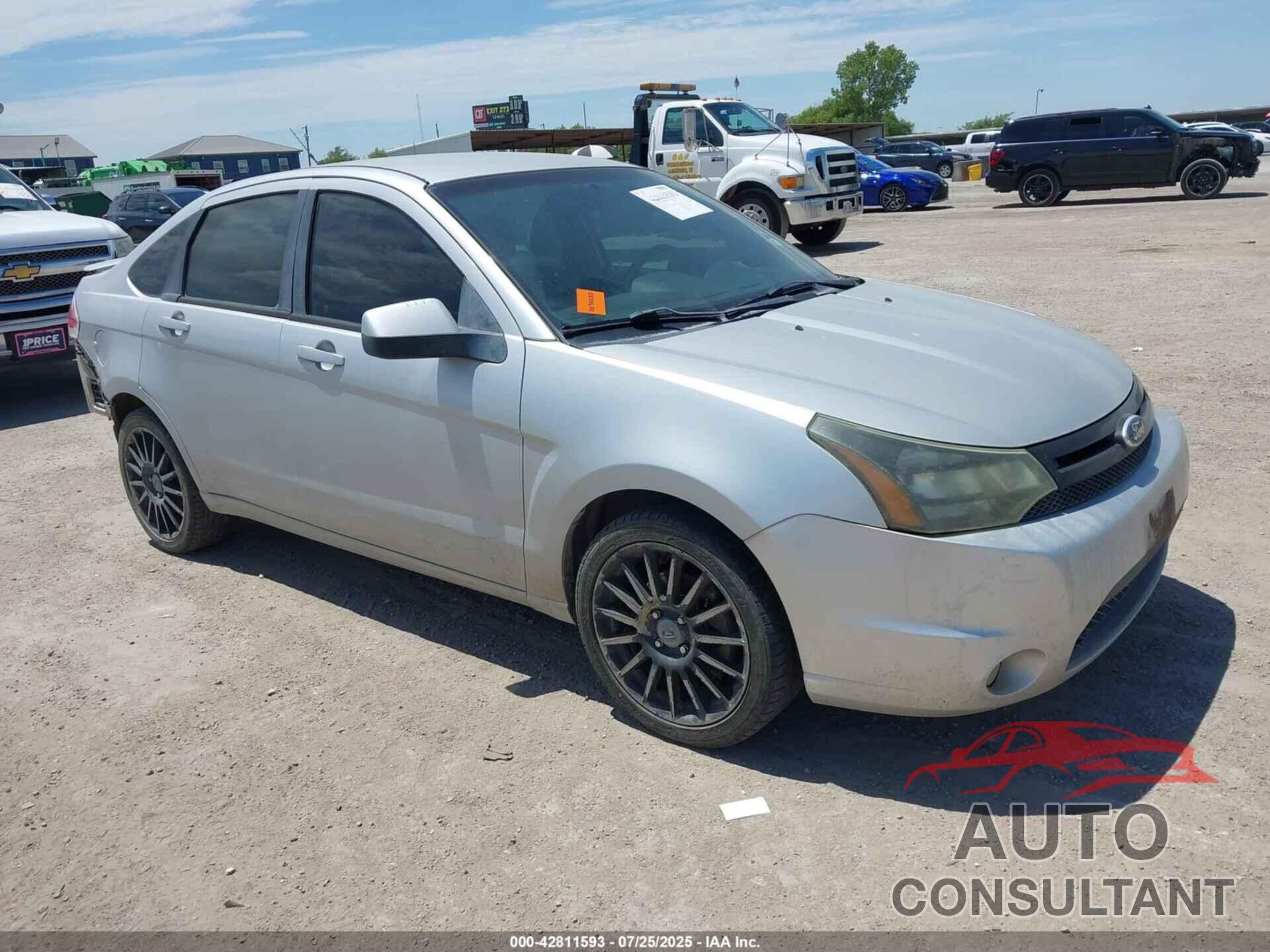 FORD FOCUS 2011 - 1FAHP3GN2BW204127