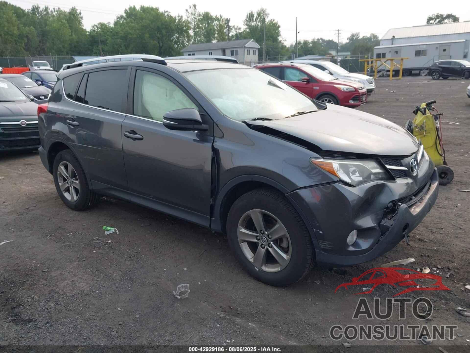 TOYOTA RAV4 2015 - JTMRFREV0FD166728