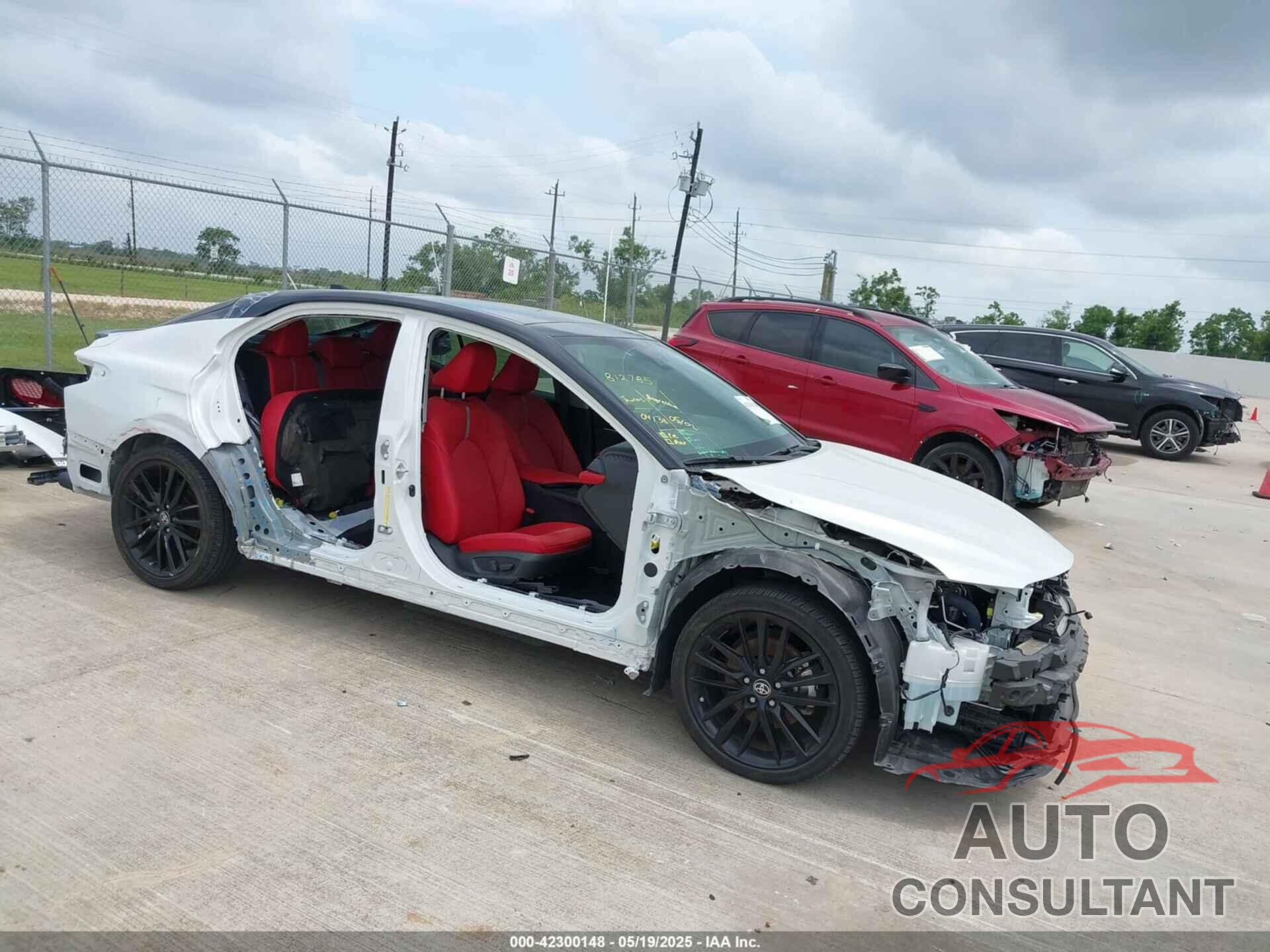 TOYOTA CAMRY 2024 - 4T1KZ1AK6RU093662