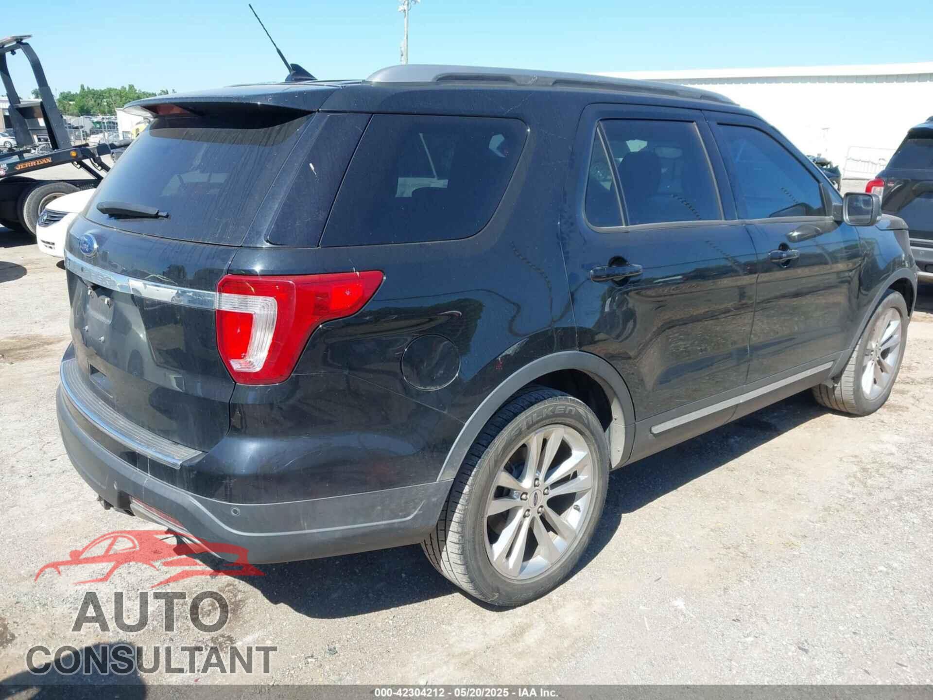 FORD EXPLORER 2018 - 1FM5K7D85JGB99706