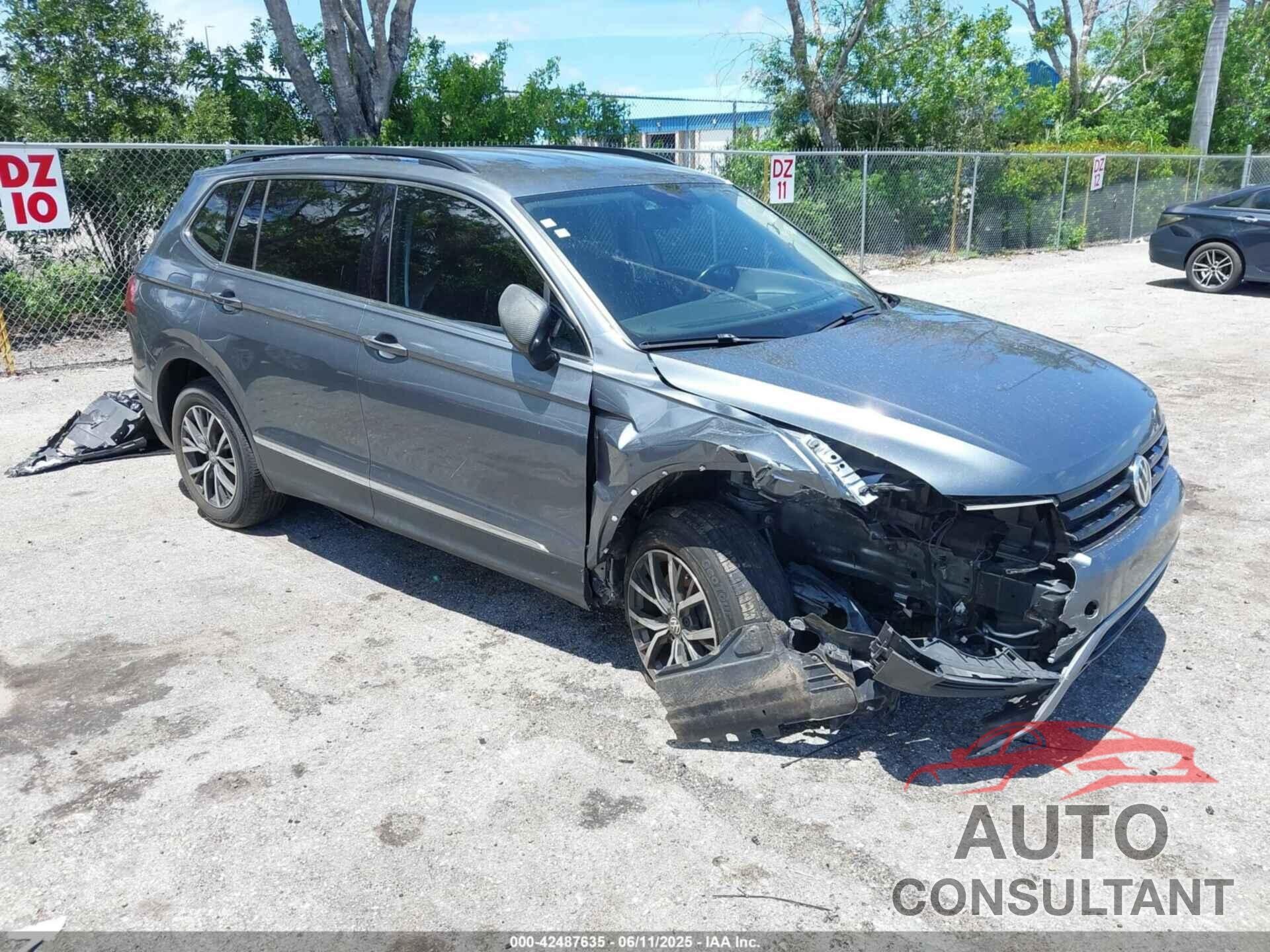 VOLKSWAGEN TIGUAN 2018 - 3VV3B7AX5JM220827