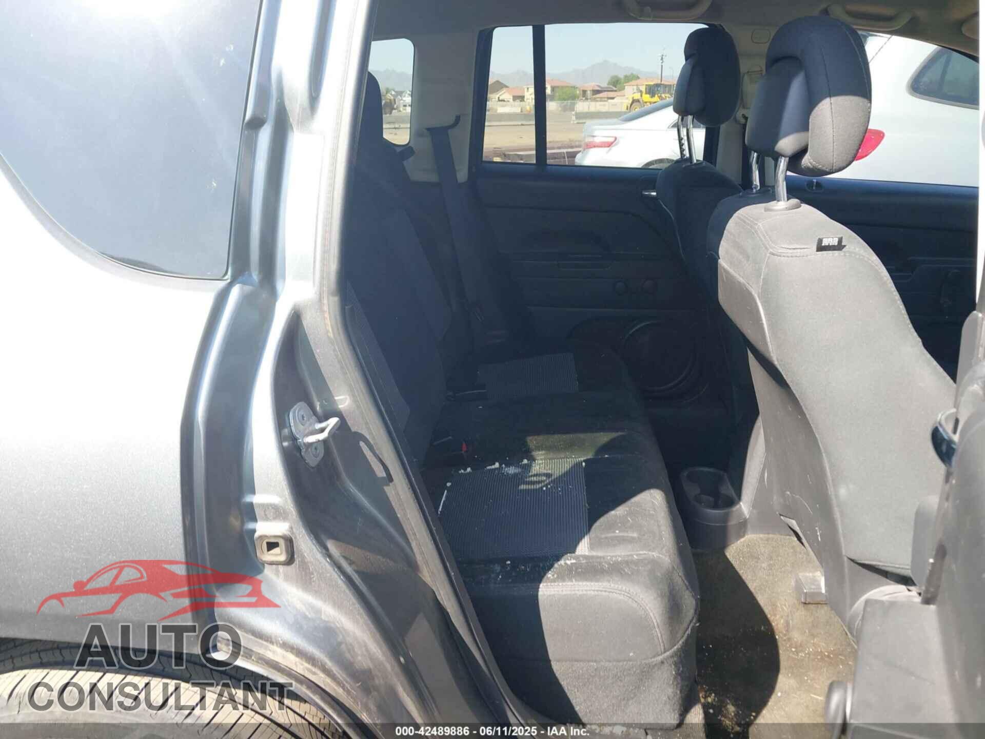 JEEP COMPASS 2014 - 1C4NJCBA1ED537812