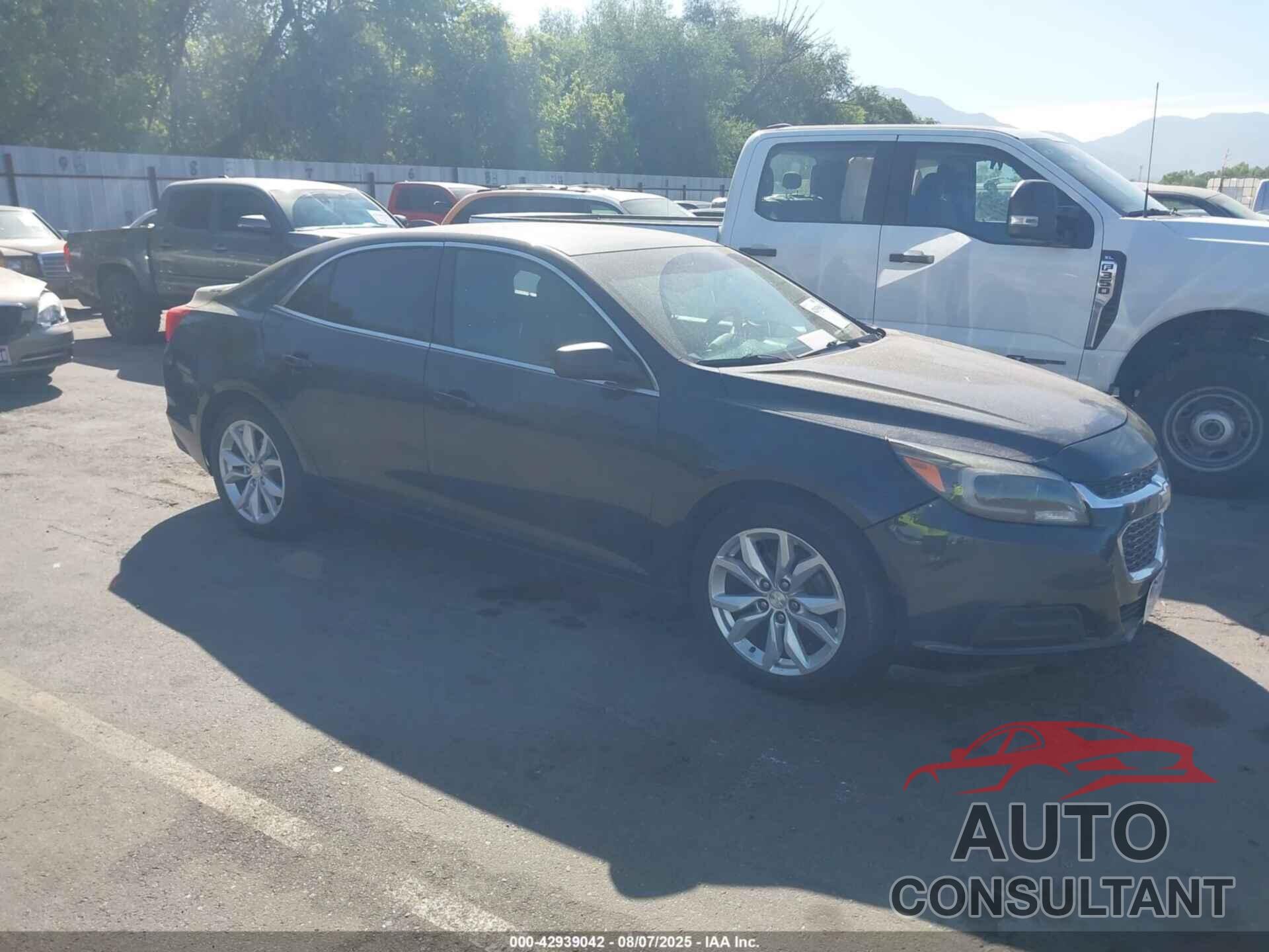 CHEVROLET MALIBU 2015 - 1G11B5SL0FF240943