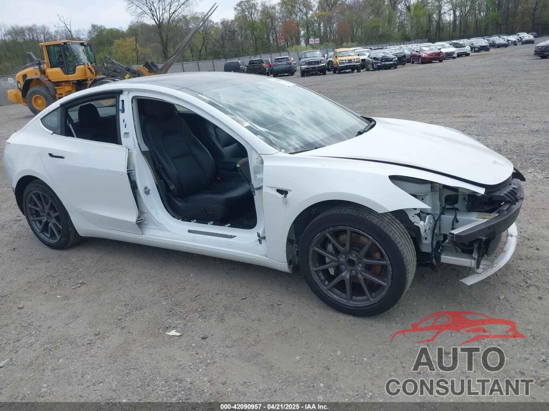 TESLA MODEL 3 2018 - 5YJ3E1EA3JF043529