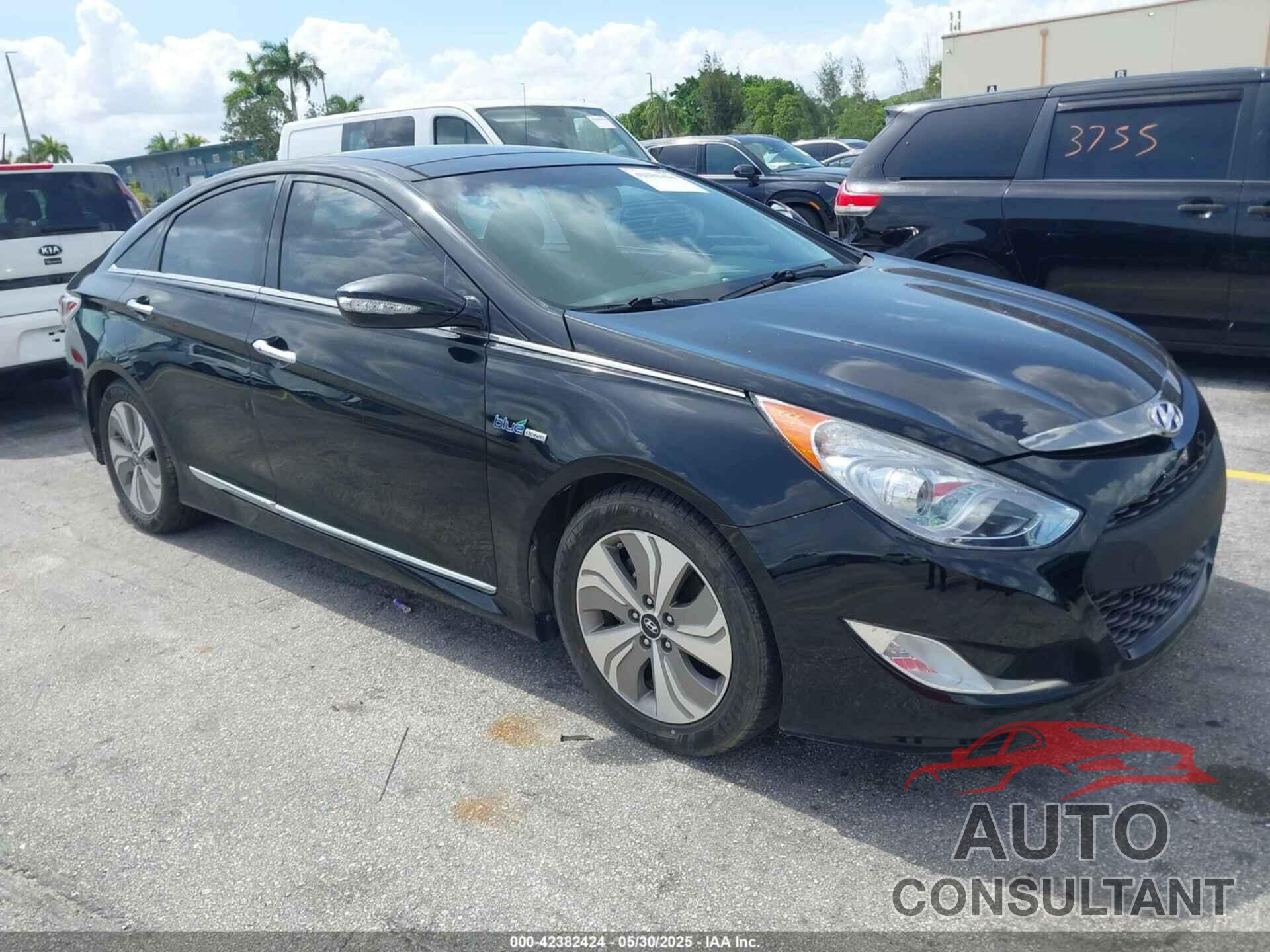 HYUNDAI SONATA HYBRID 2014 - KMHEC4A43EA108695