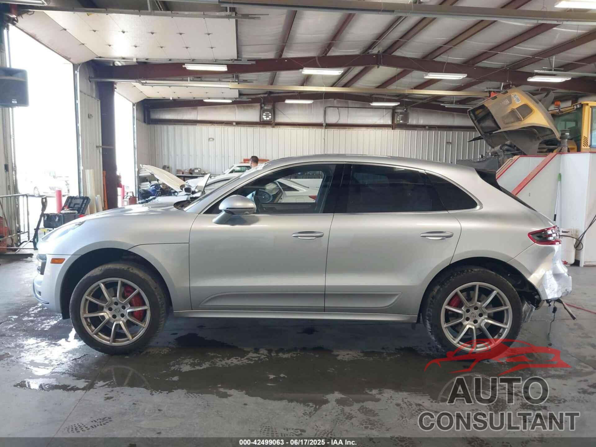 PORSCHE MACAN 2017 - WP1AF2A53HLB60570