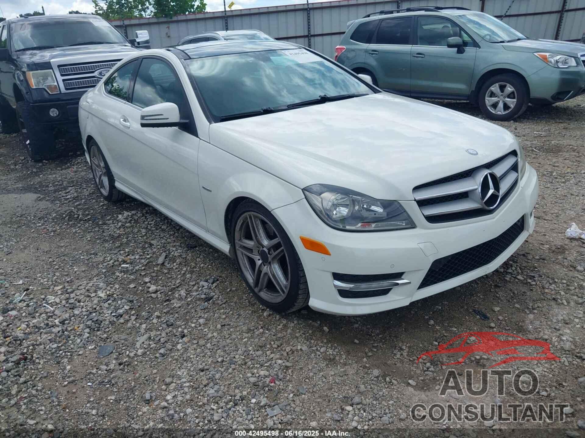 MERCEDES-BENZ C 350 2012 - WDDGJ8JB6CF895852