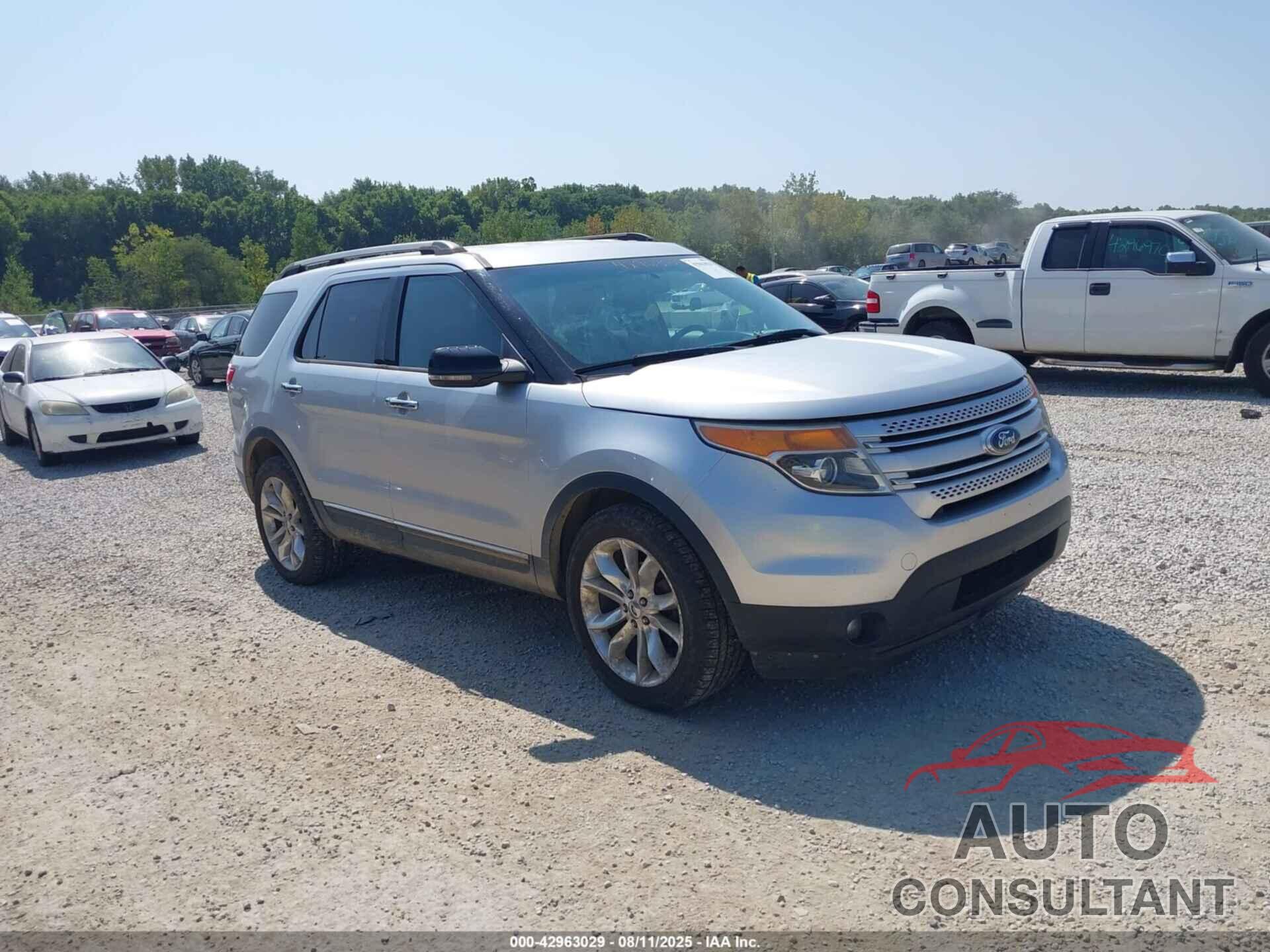 FORD EXPLORER 2011 - 1FMHK8D87BGA38018