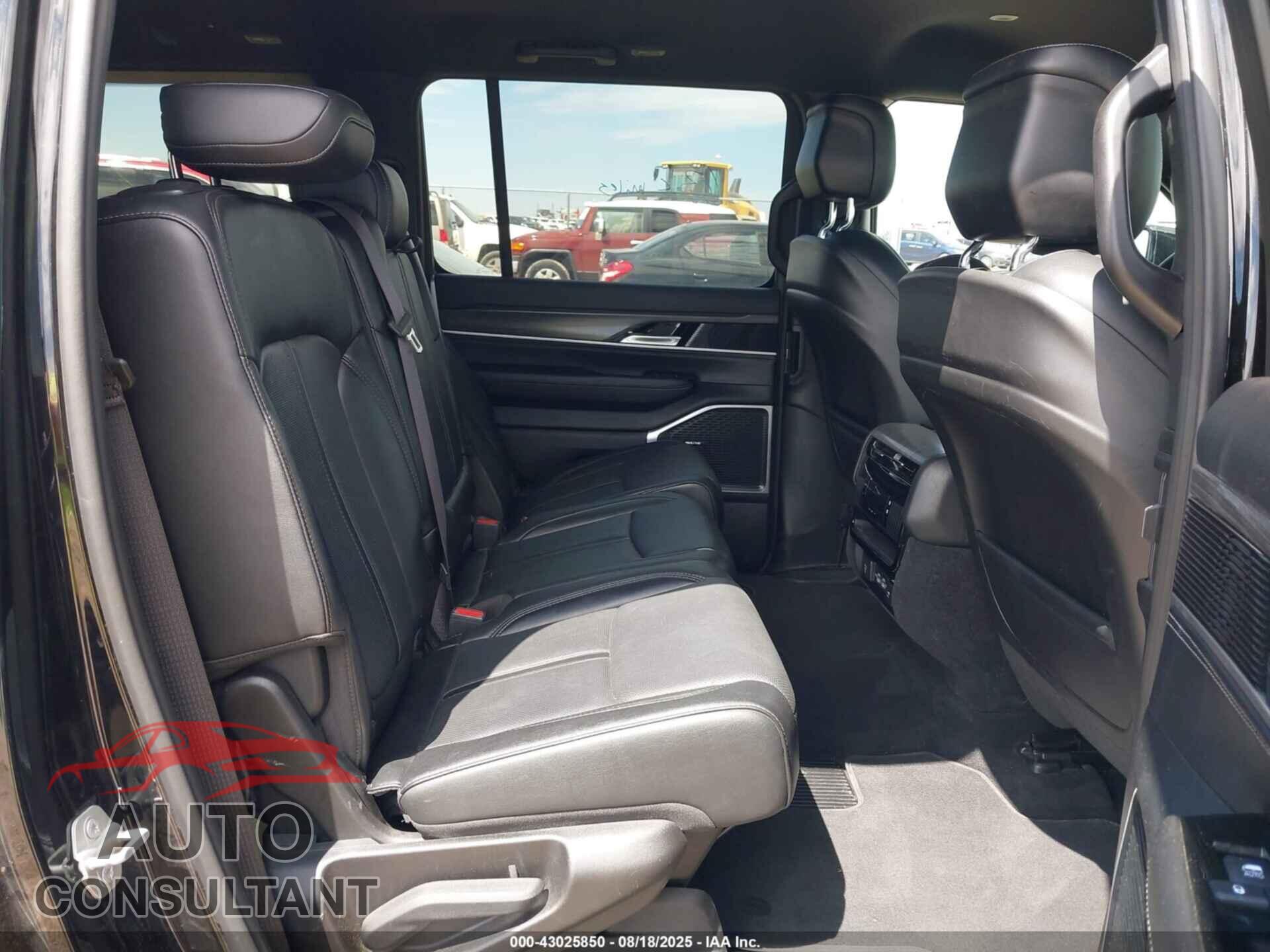 JEEP WAGONEER L 2024 - 1C4SJSBP5RS101306
