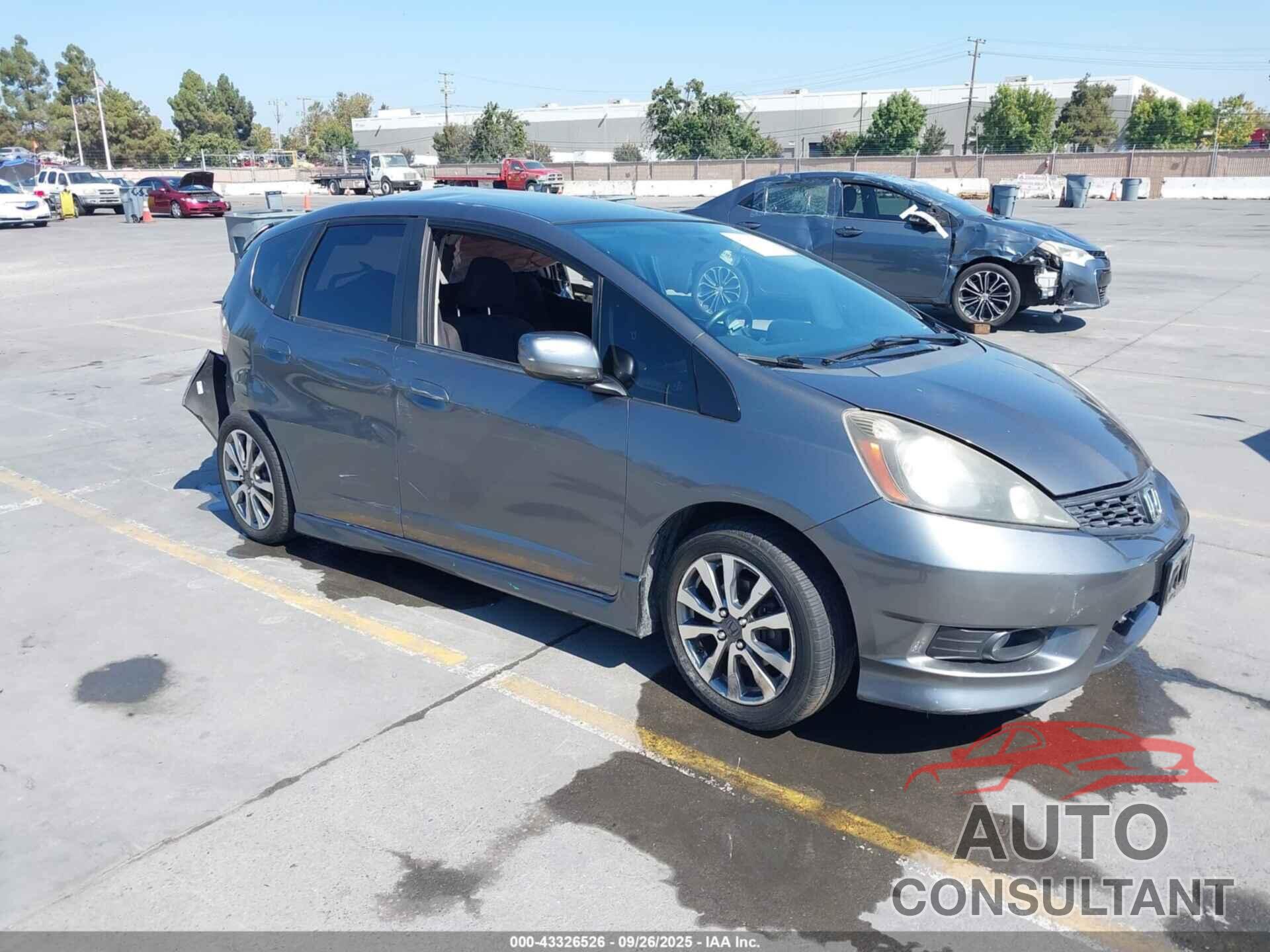 HONDA FIT 2013 - JHMGE8H5XDC072017