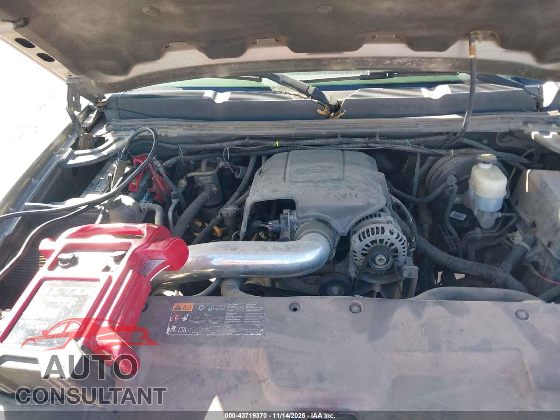 CHEVROLET SILVERADO 1500 2013 - 1GCRCSE02DZ103473