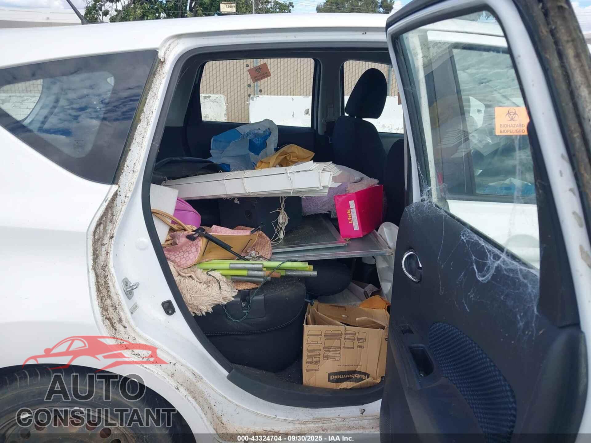 NISSAN VERSA NOTE 2016 - 3N1CE2CP7GL367643