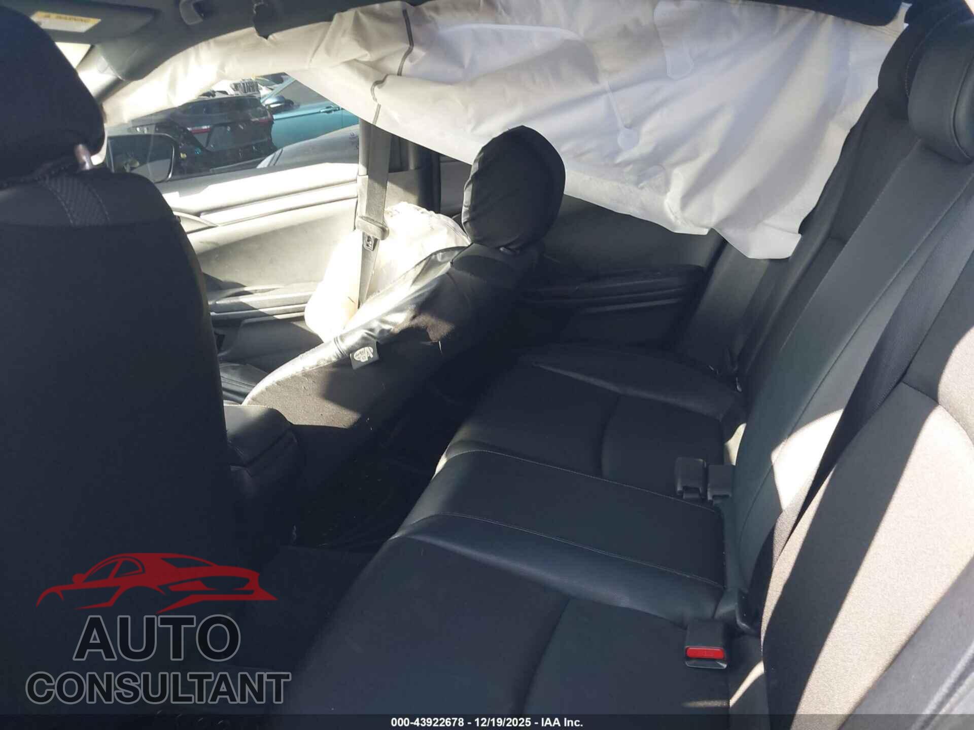 HONDA CIVIC 2019 - 2HGFC2F8XKH572302