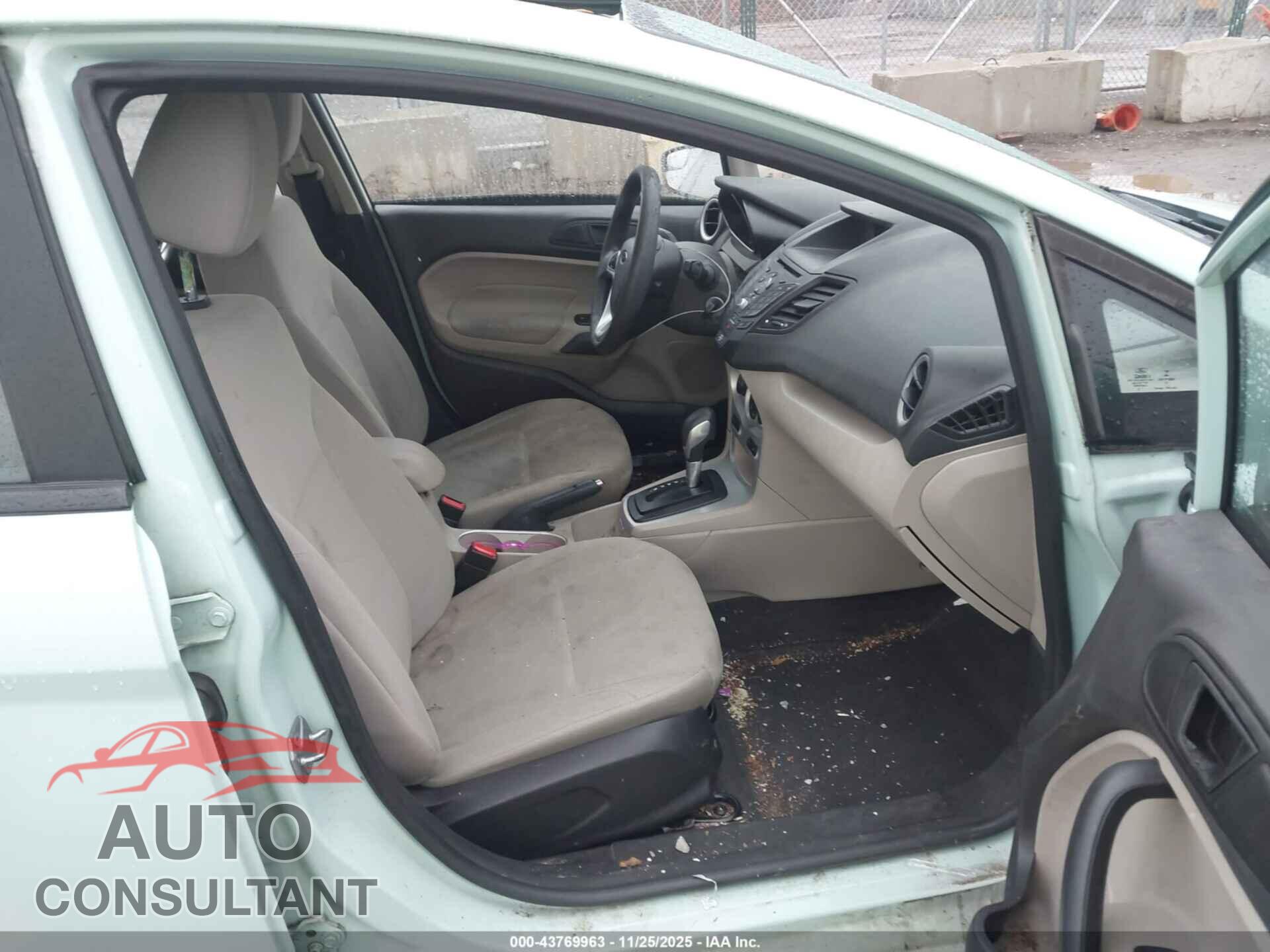 FORD FIESTA 2017 - 3FADP4EJ3HM103661