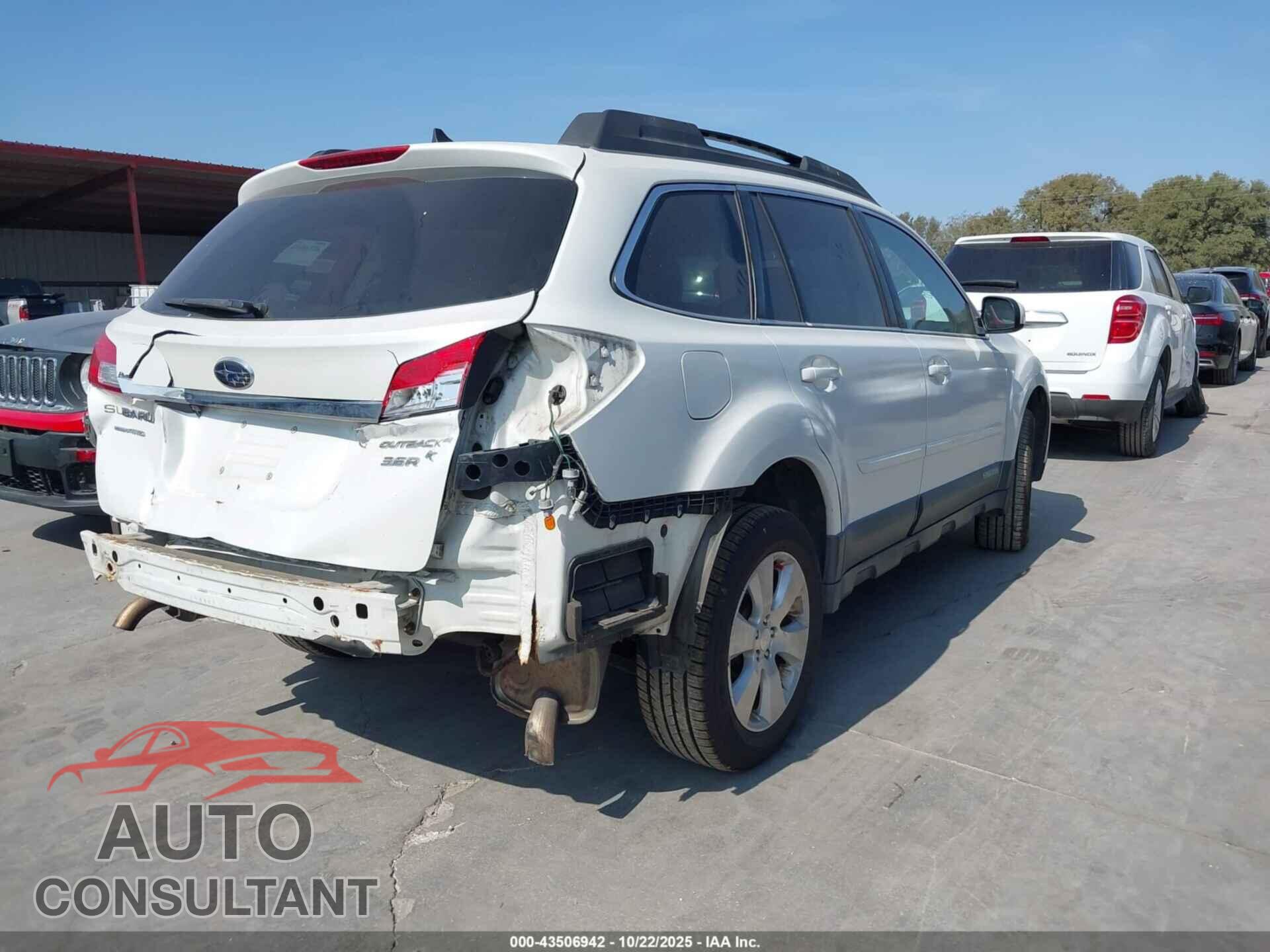 SUBARU OUTBACK 2011 - 4S4BRDLC0B2387597