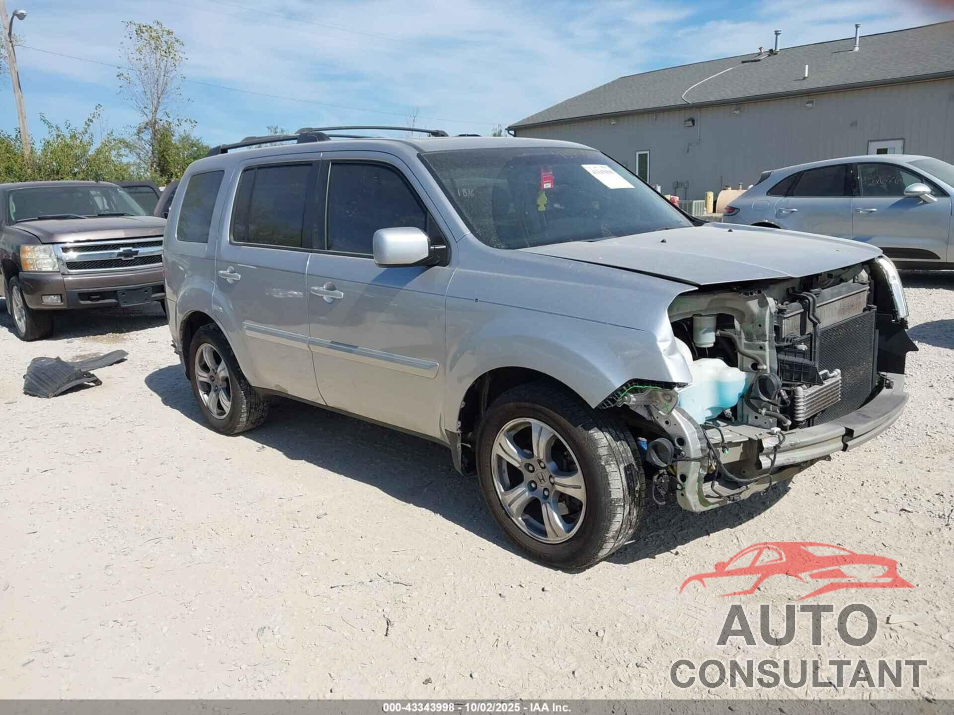 HONDA PILOT 2013 - 5FNYF4H56DB078296