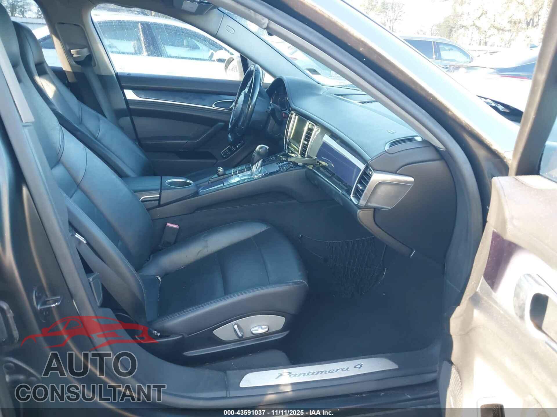 PORSCHE PANAMERA 2011 - WP0AA2A72BL012368