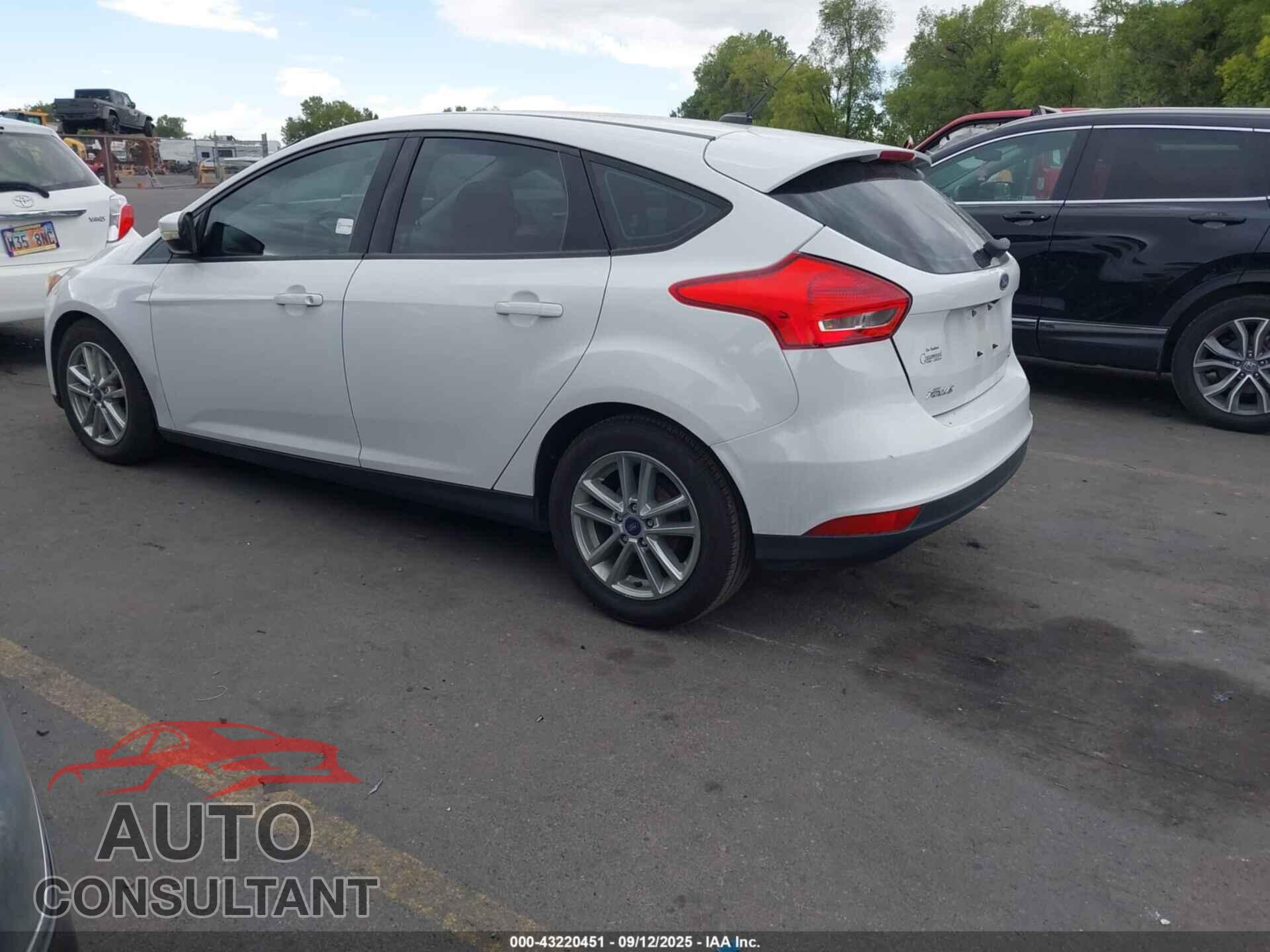 FORD FOCUS 2017 - 1FADP3K27HL296535
