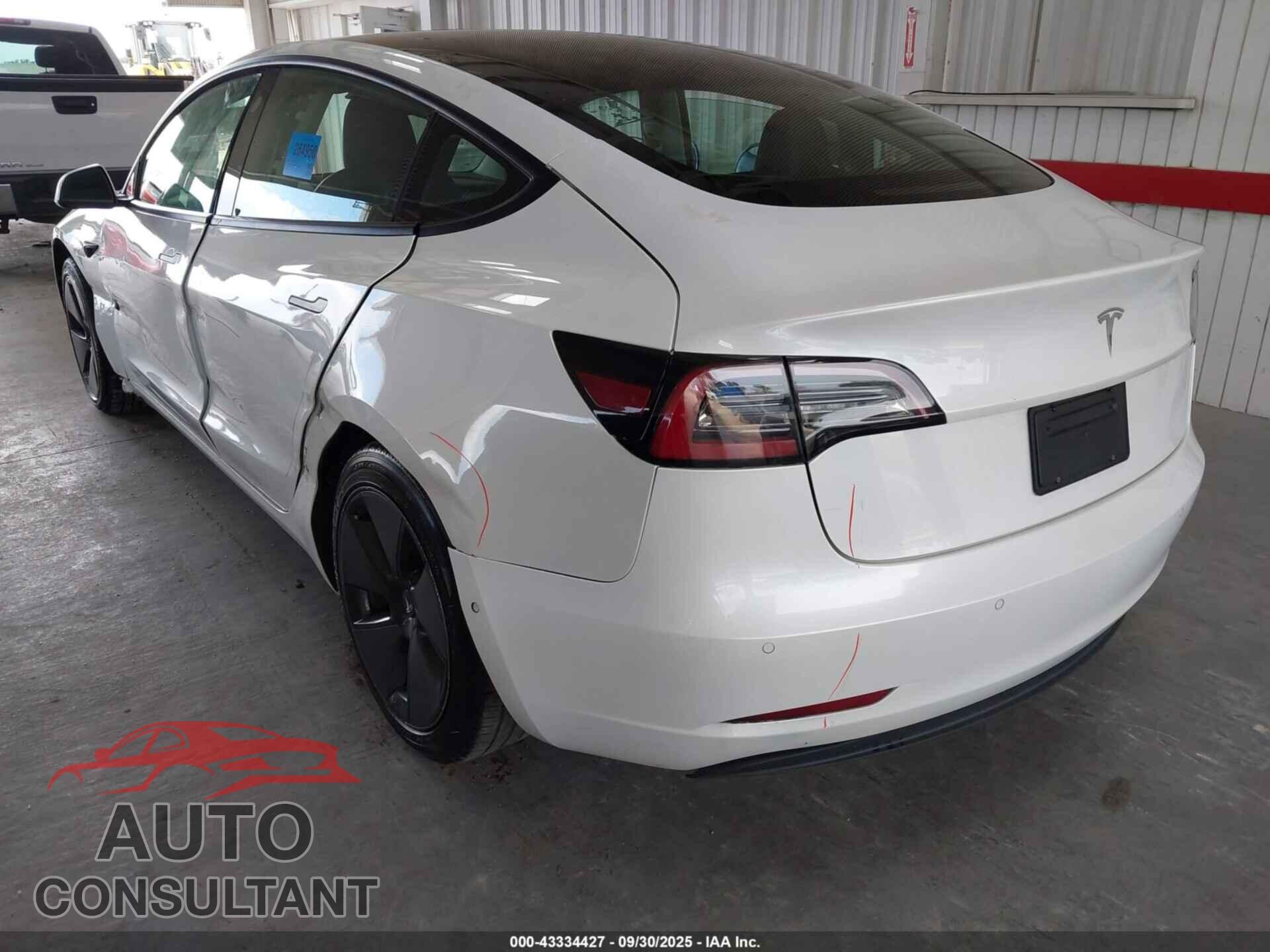 TESLA MODEL 3 2021 - 5YJ3E1EA2MF850581