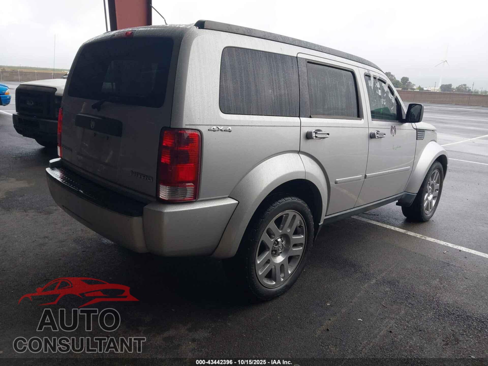 DODGE NITRO 2010 - 1D4PU4GK6AW174996