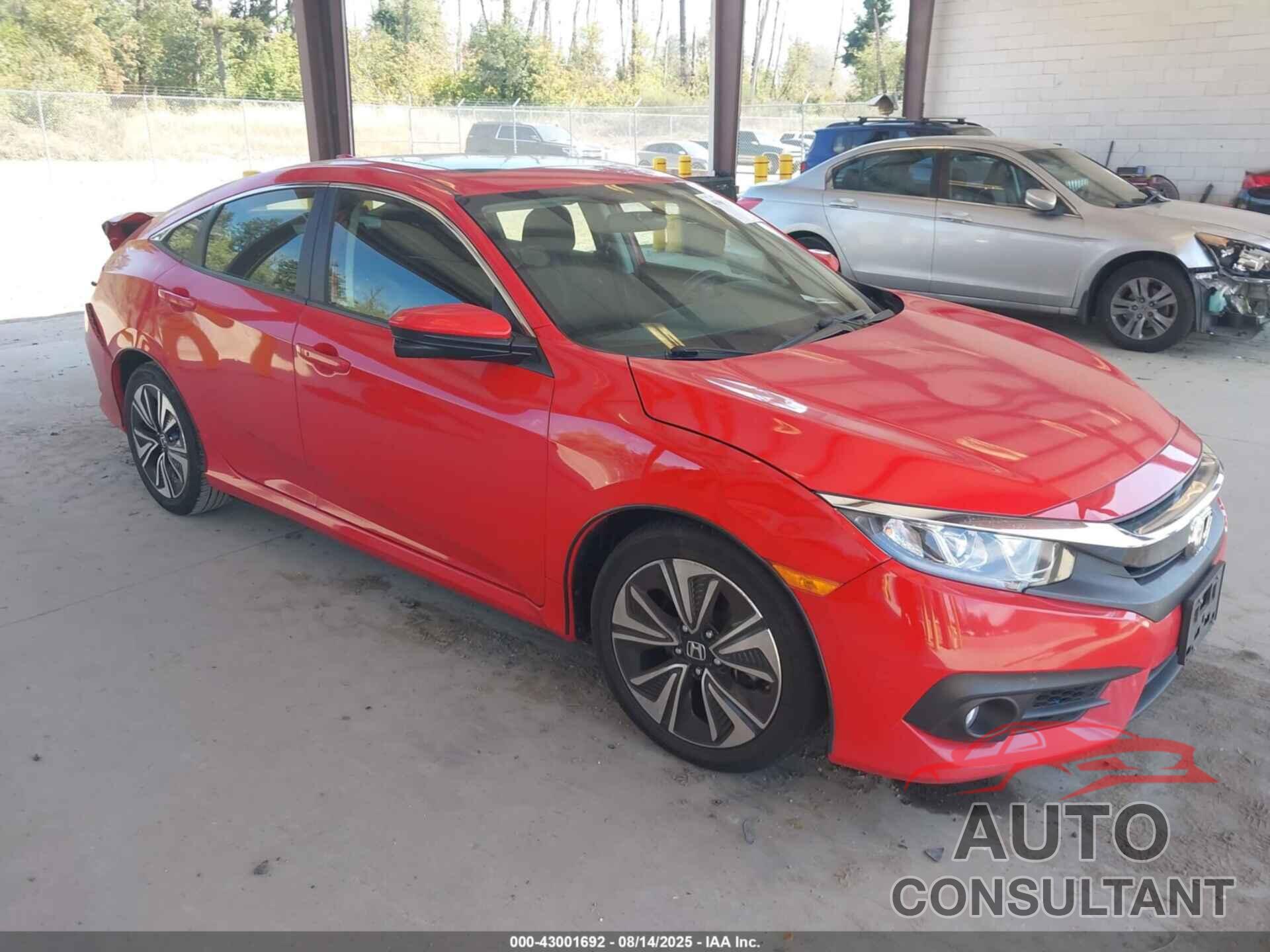 HONDA CIVIC 2018 - JHMFC1F38JX014499