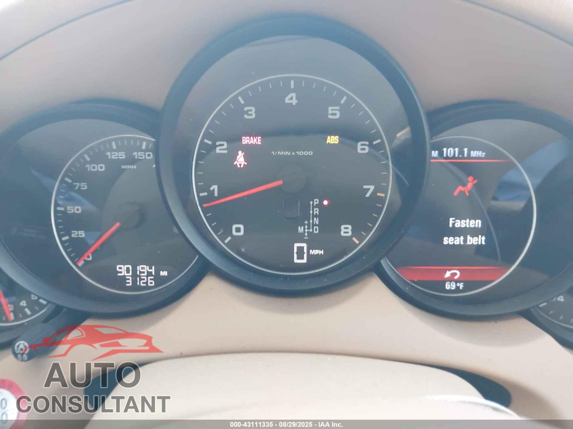 PORSCHE CAYENNE 2011 - WP1AA2A22BLA03981