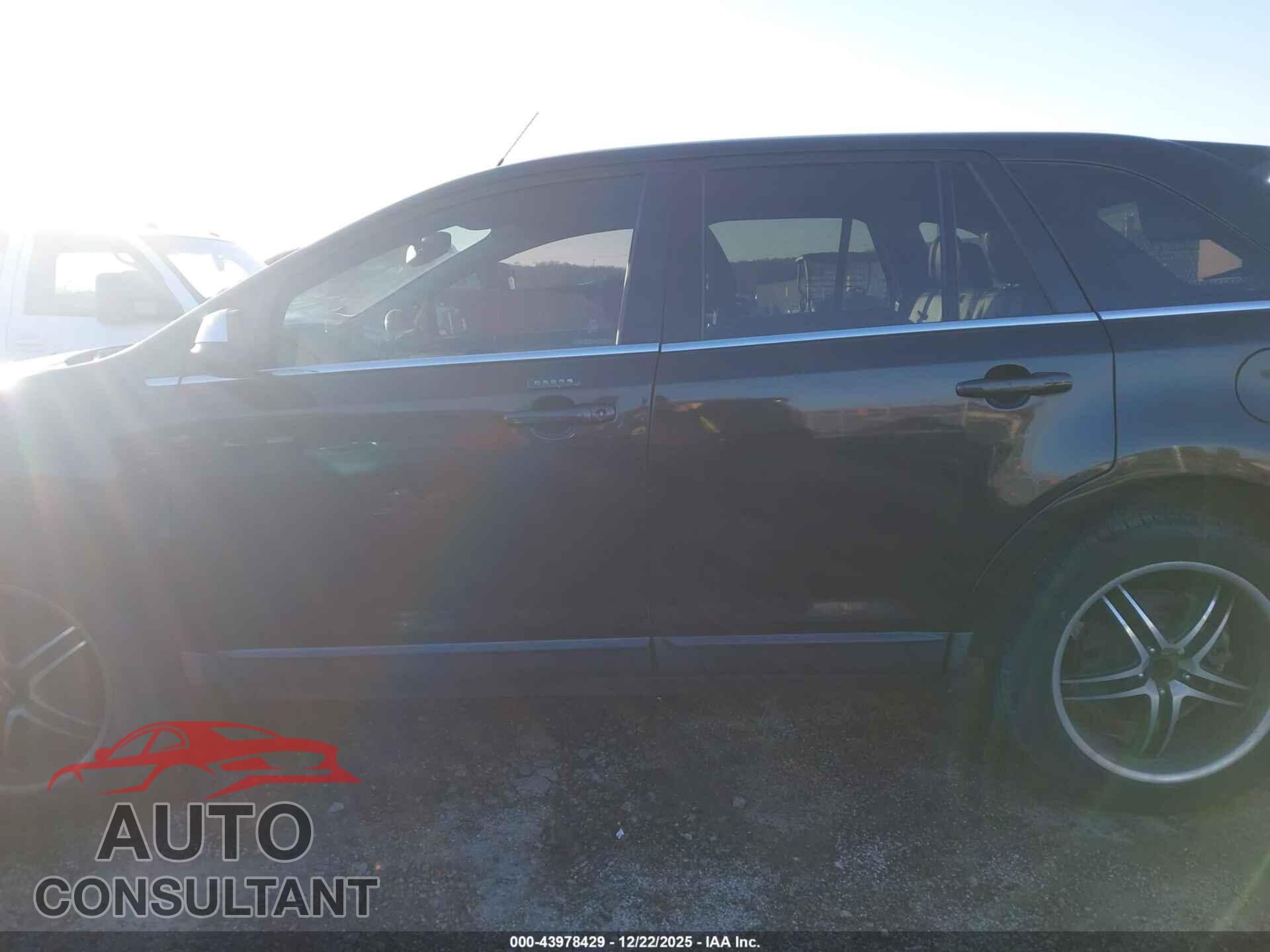 FORD EDGE 2013 - 2FMDK3KC8DBB22013
