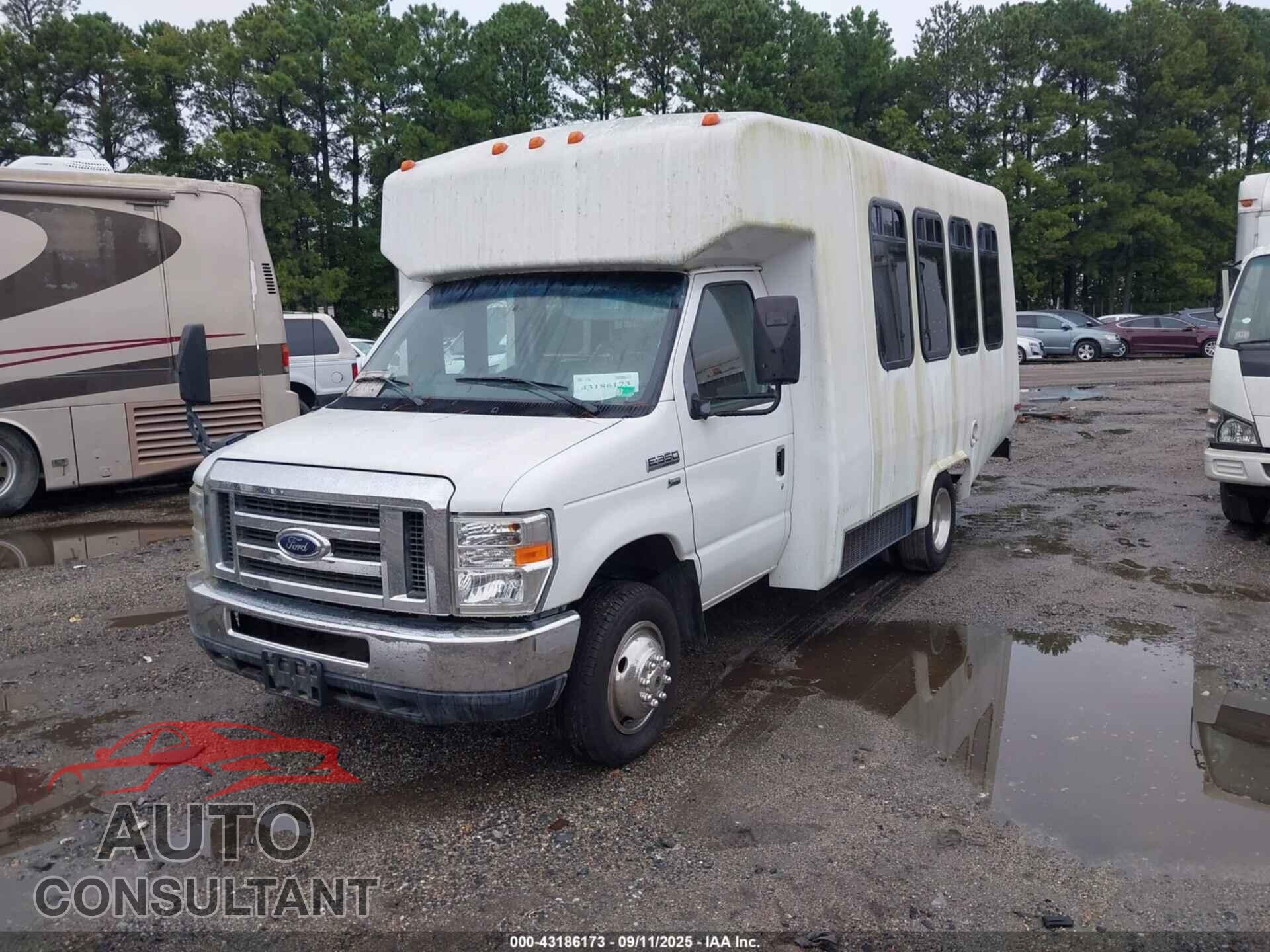 FORD E-350 CUTAWAY 2012 - 1FDEE3FL5CDA21557
