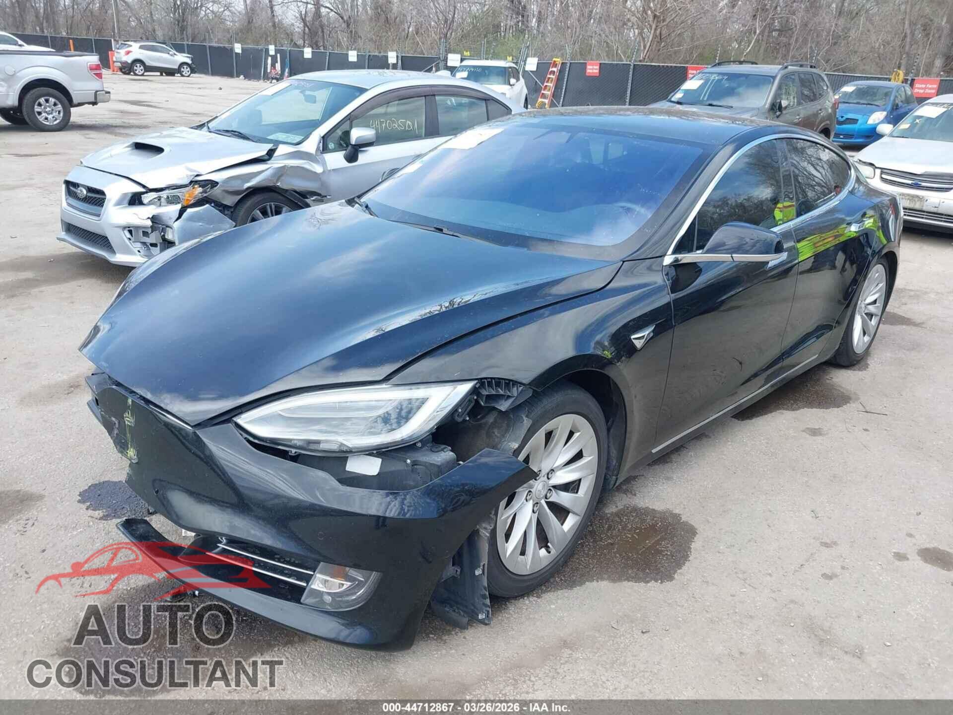 TESLA MODEL S 2017 - 5YJSA1E12HF213980