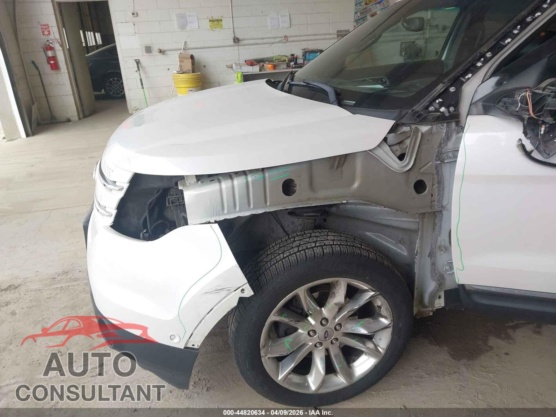 FORD EXPLORER 2011 - 1FMHK8F82BGA31992